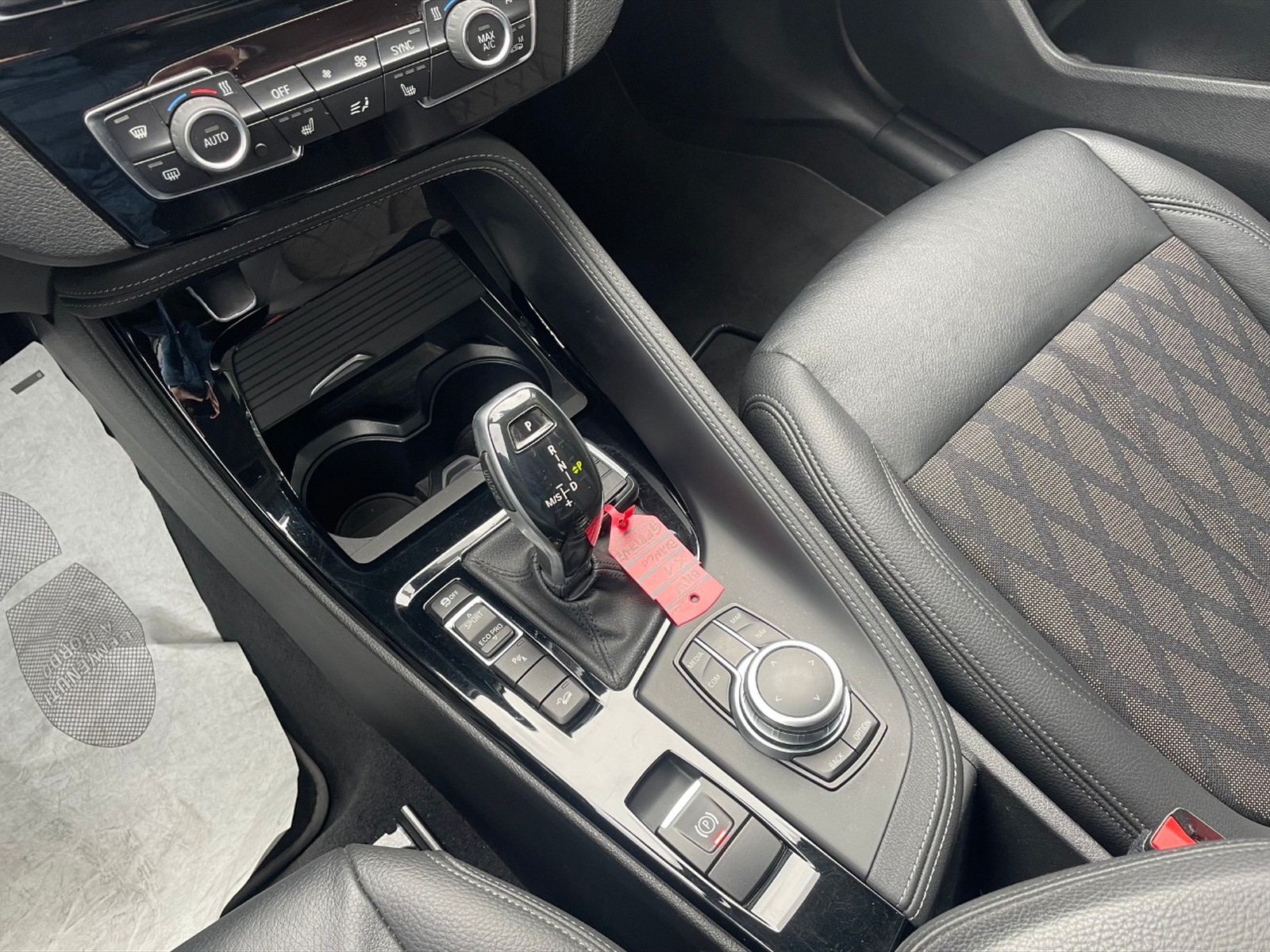 BMW X1 xdrive18d xline plus auto - 13