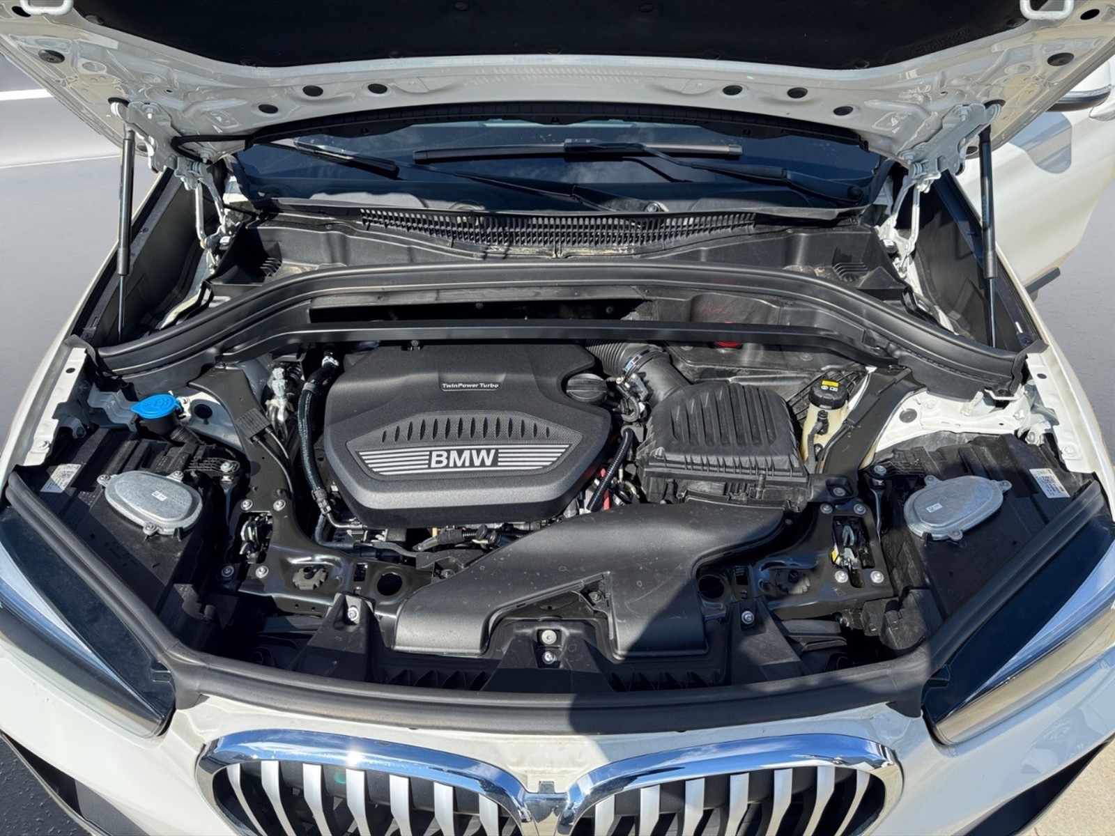 BMW X1 xdrive18d xline plus auto - 9