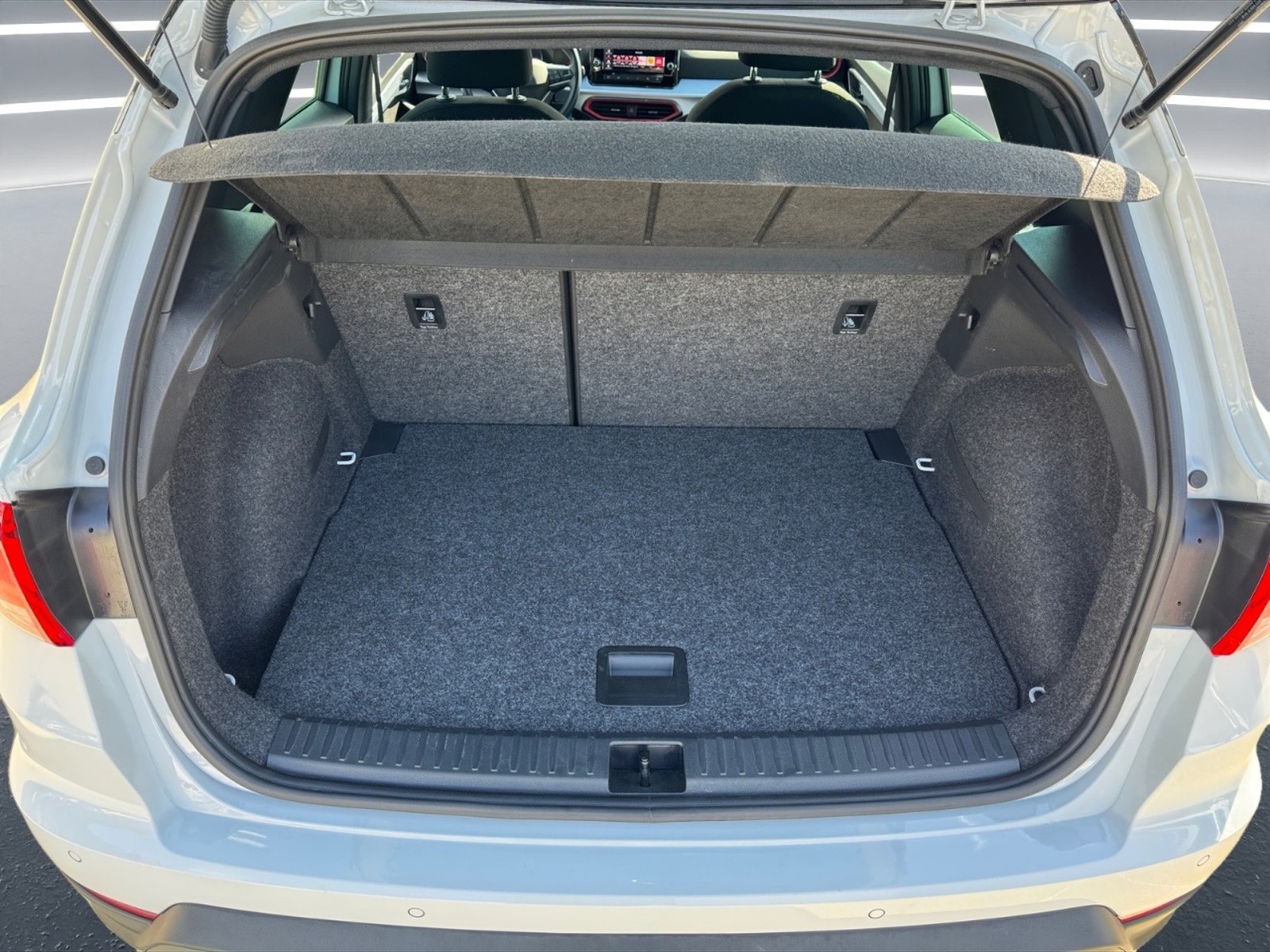 Seat Arona 1.0 ecotsi fr 115cv dsg - 11