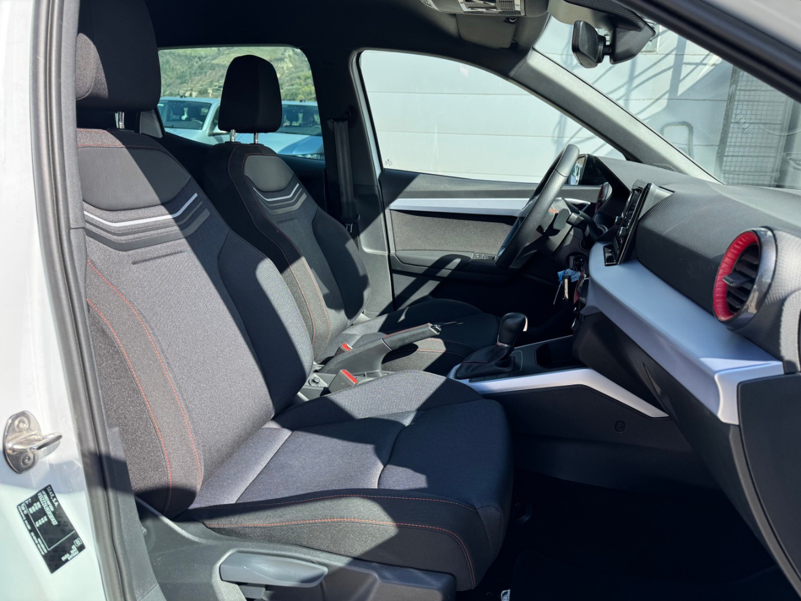 Seat Arona 1.0 ecotsi fr 115cv dsg - 8