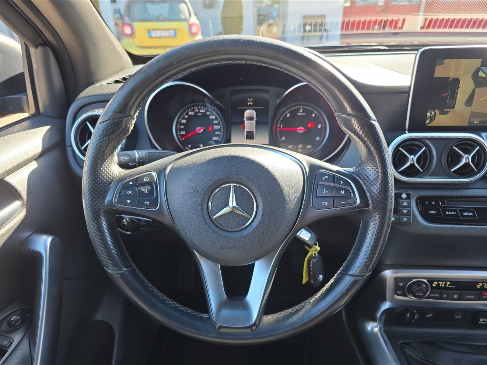 Mercedes Classe X 220 d pure 4matic - 7