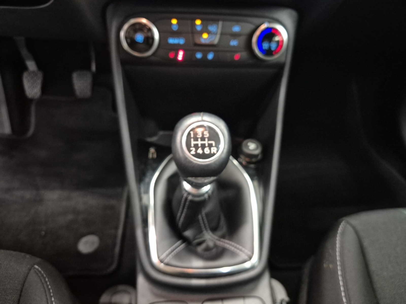 Ford Fiesta 5p 1.0 ecoboost st-line s&s 95cv my20.25 - 6