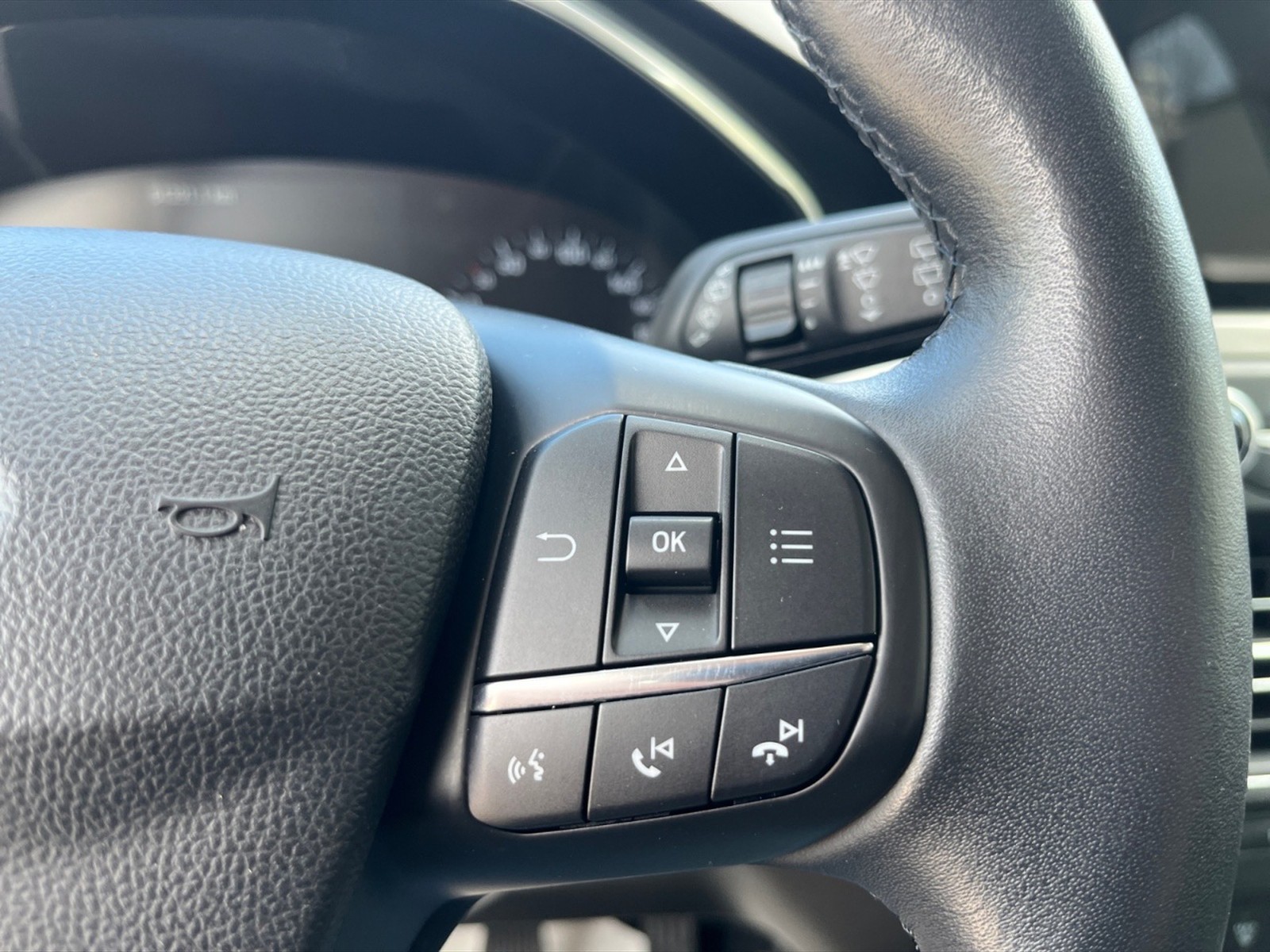 Ford Focus 1.0 ecoboost titanium 125cv - 13