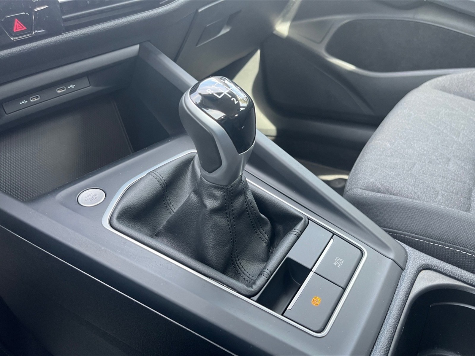 Volkswagen Golf 2.0 tdi life 115cv - 23