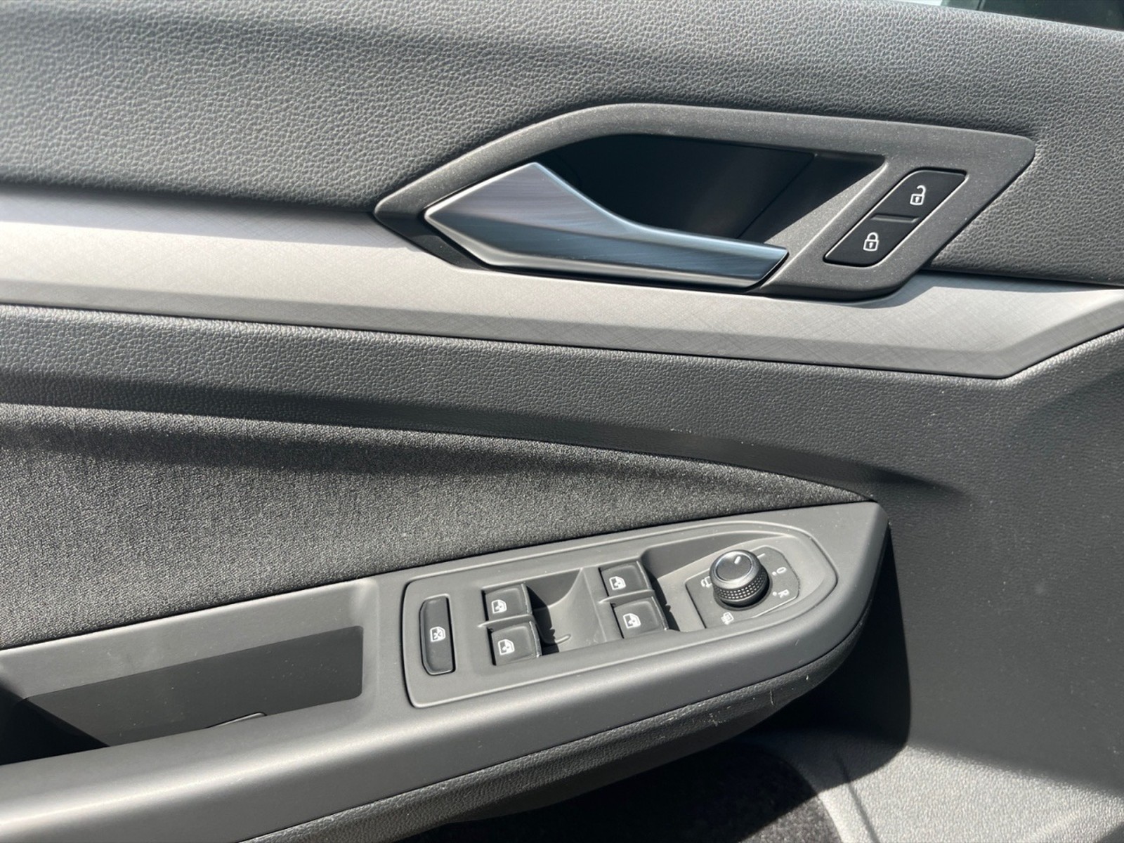 Volkswagen Golf 2.0 tdi life 115cv - 25