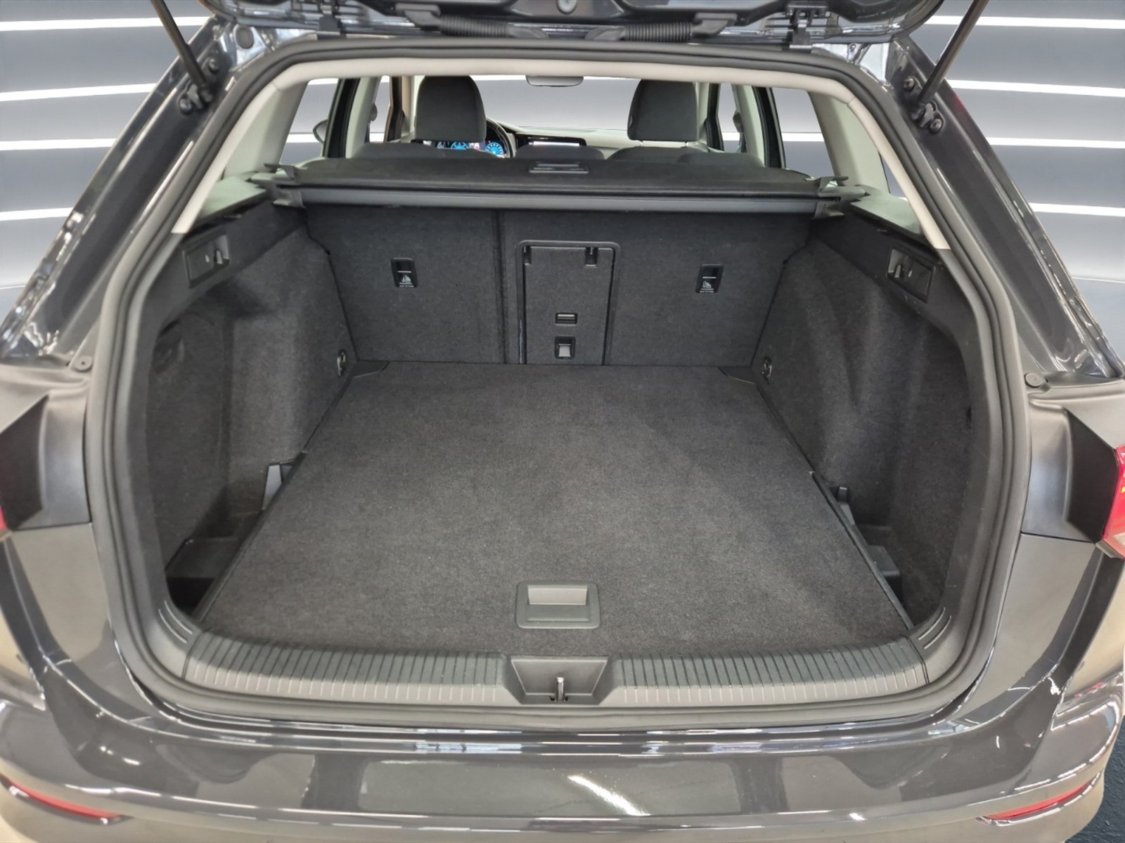 Volkswagen Golf variant 2.0 tdi life 115cv - 12