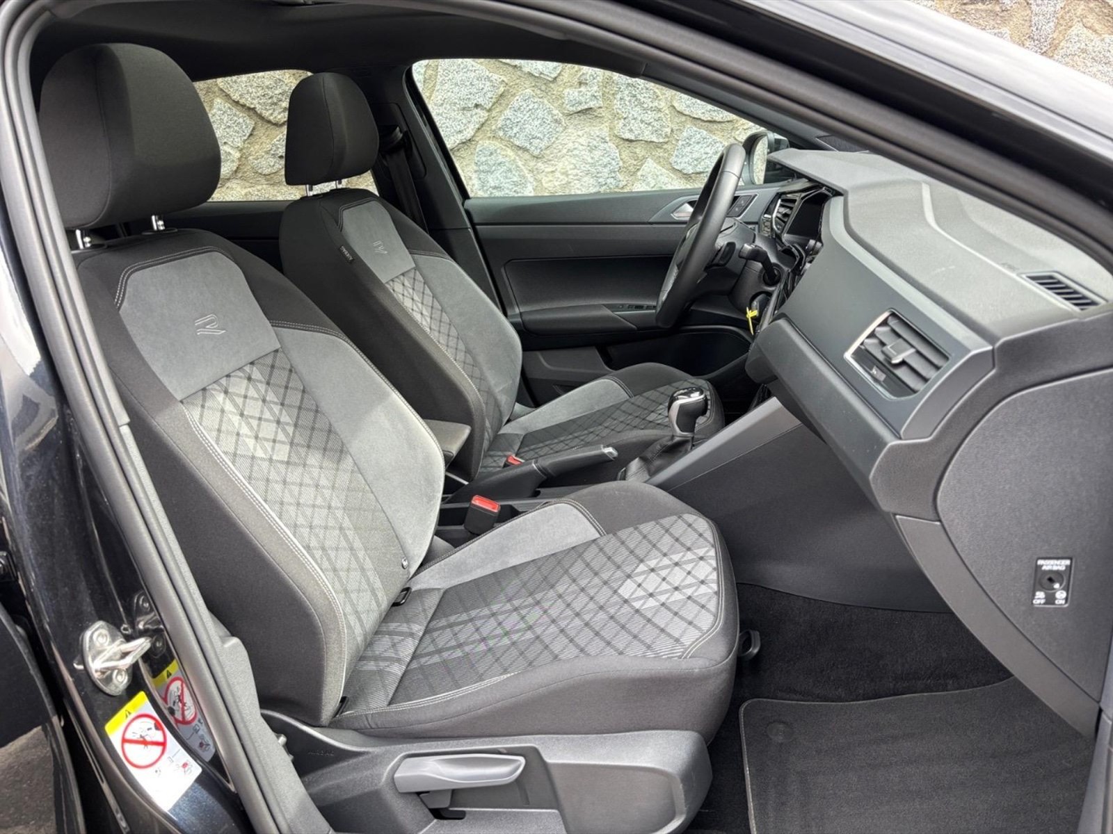 Volkswagen Taigo 1.0 tsi r-line 115cv dsg - 9