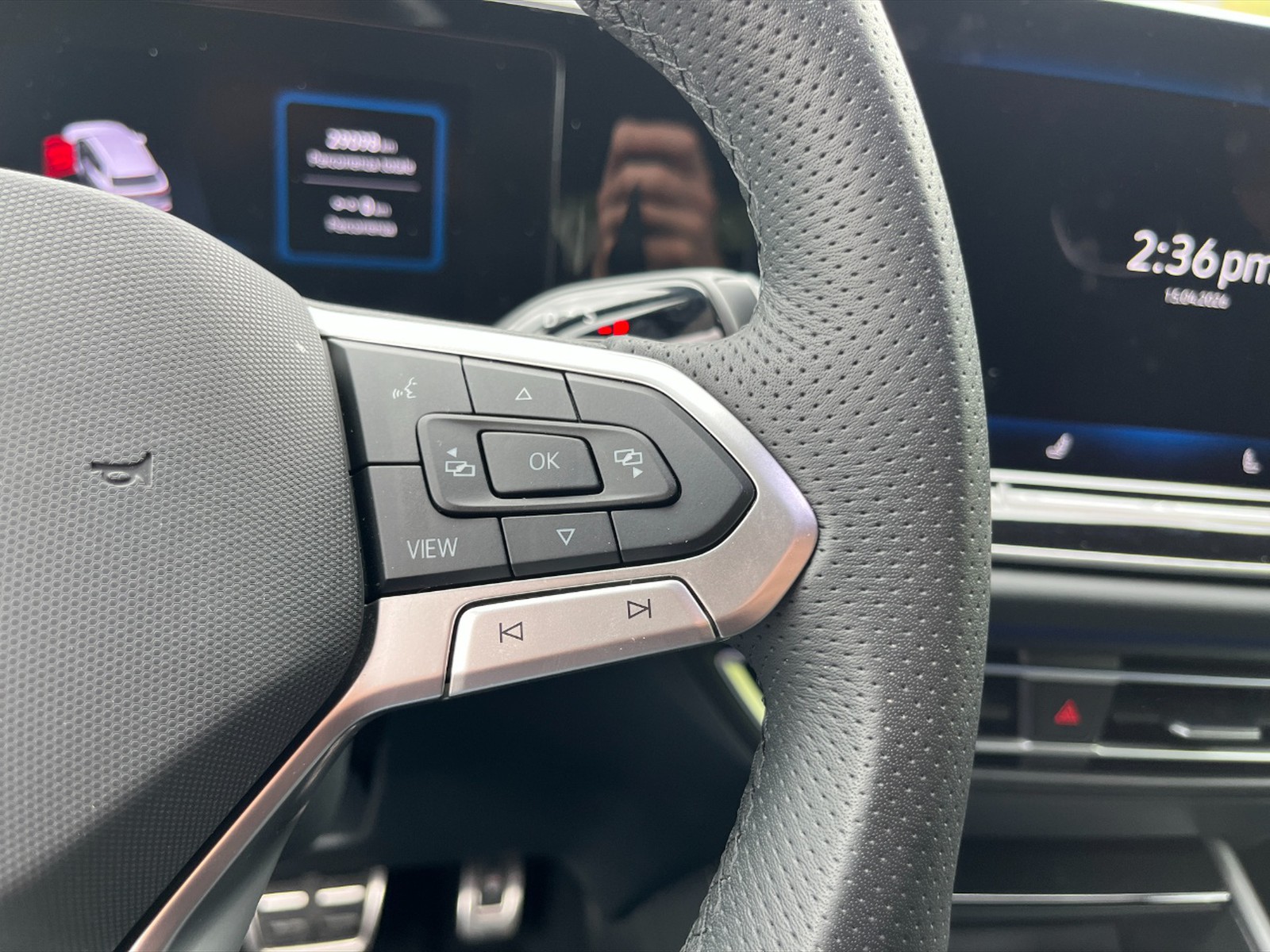 Volkswagen Tiguan 2.0 tdi r-line 150cv dsg - 19