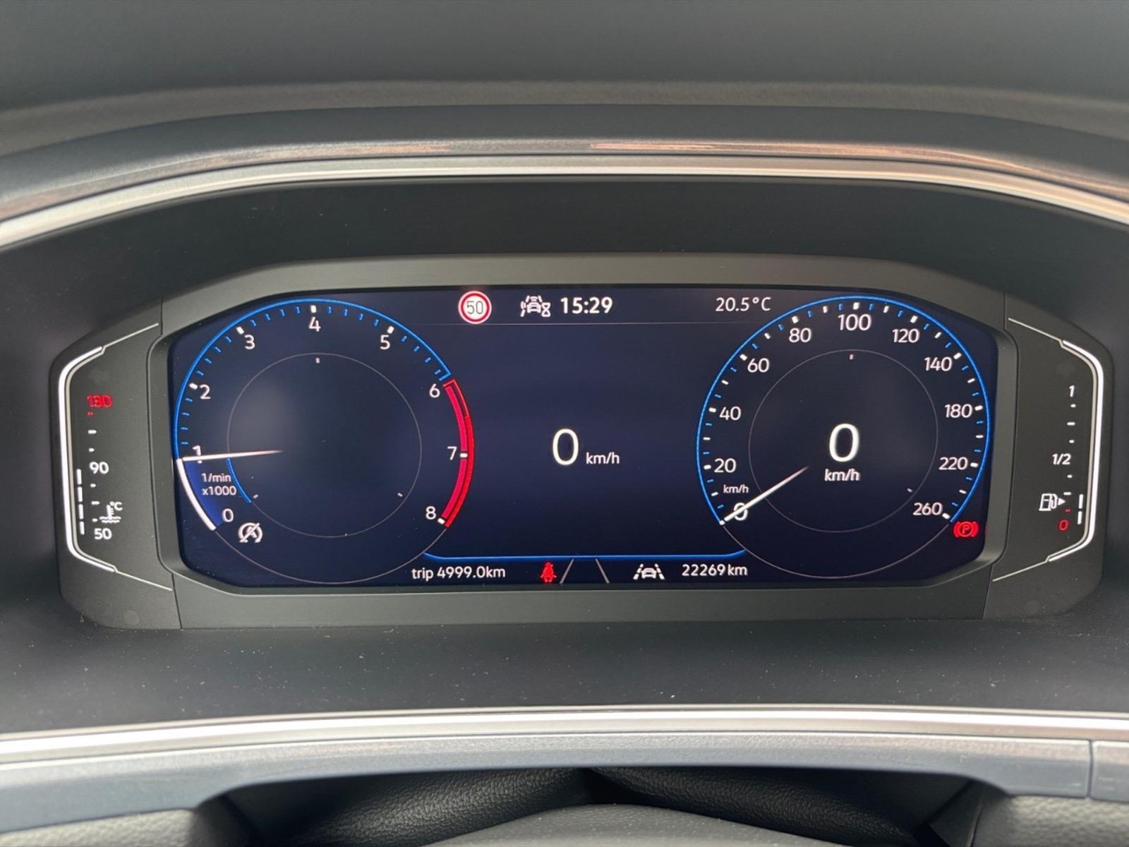 Volkswagen T-Roc 1.0 tsi style 115cv - 13