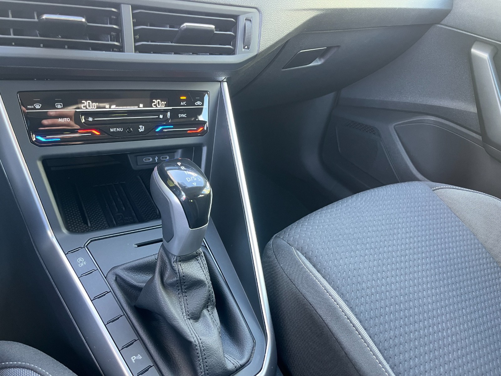 Volkswagen Polo 1.0 tsi life 95cv dsg - 19