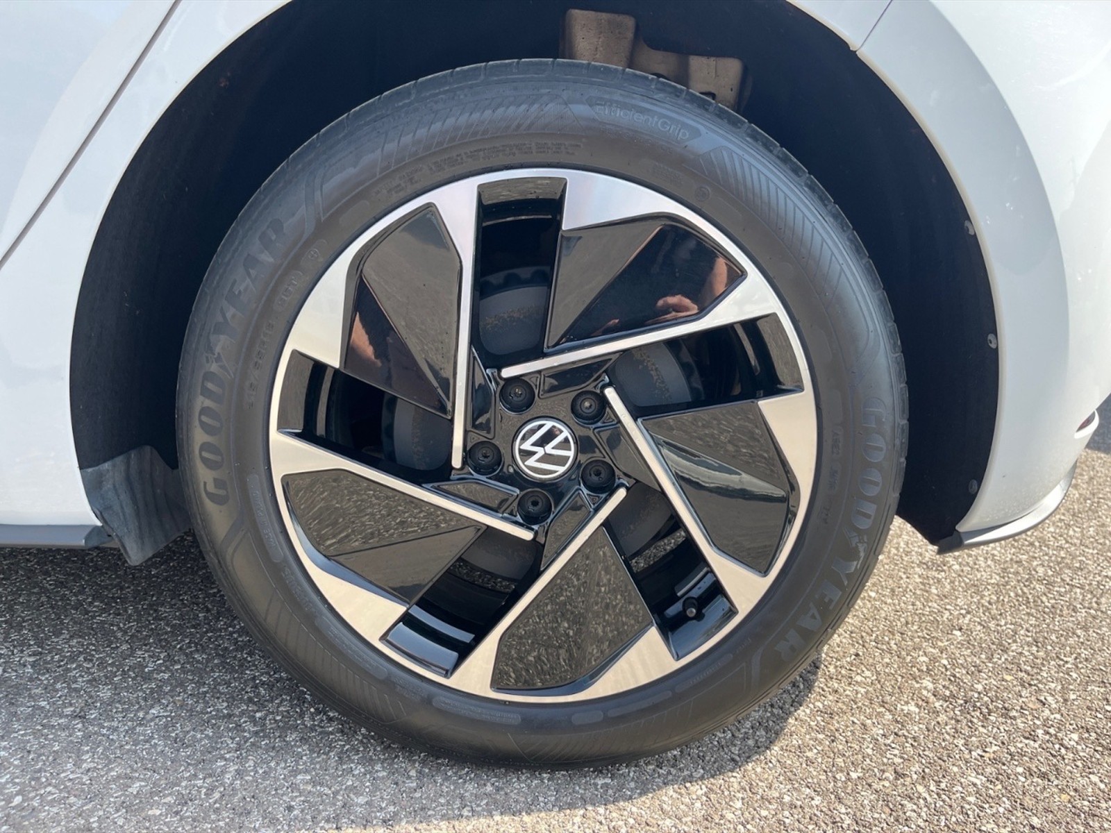Volkswagen ID.3 58 kwh pro performance 204cv - 23