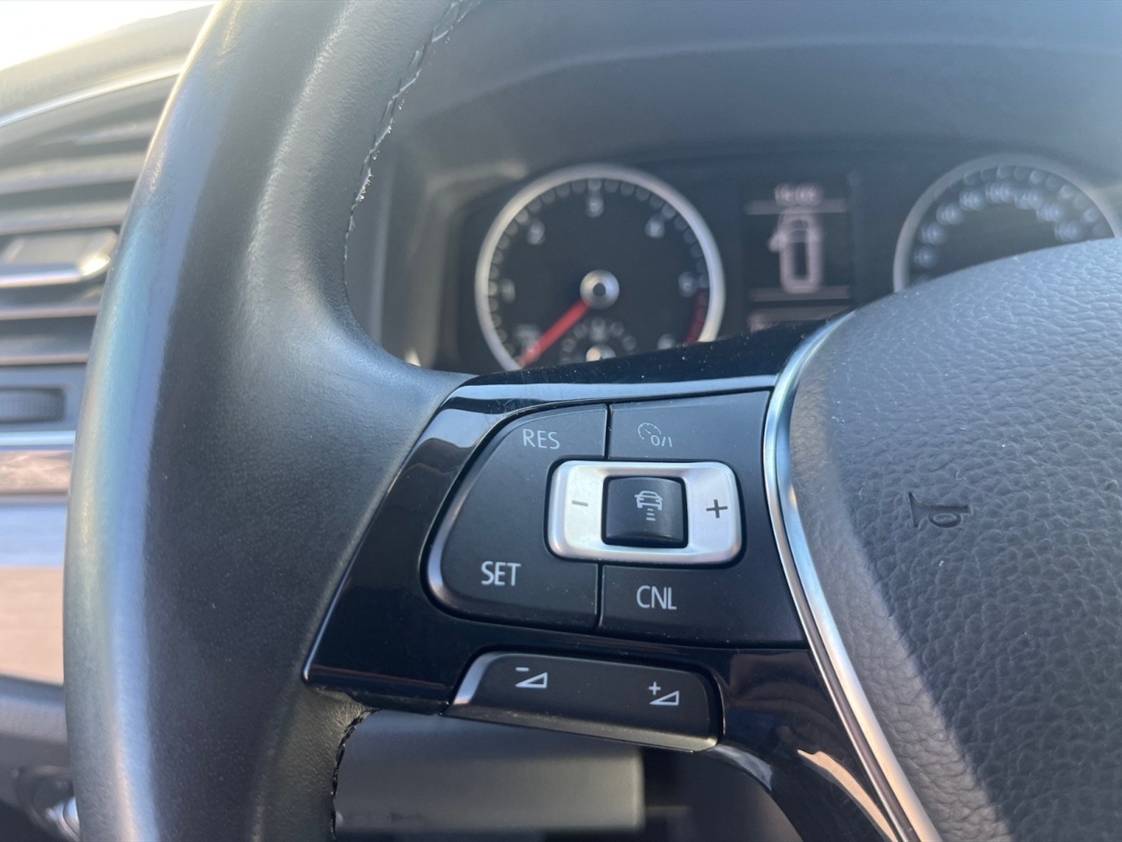 Volkswagen T6 Multivan 2.0 tdi tech 150cv dsg - 23