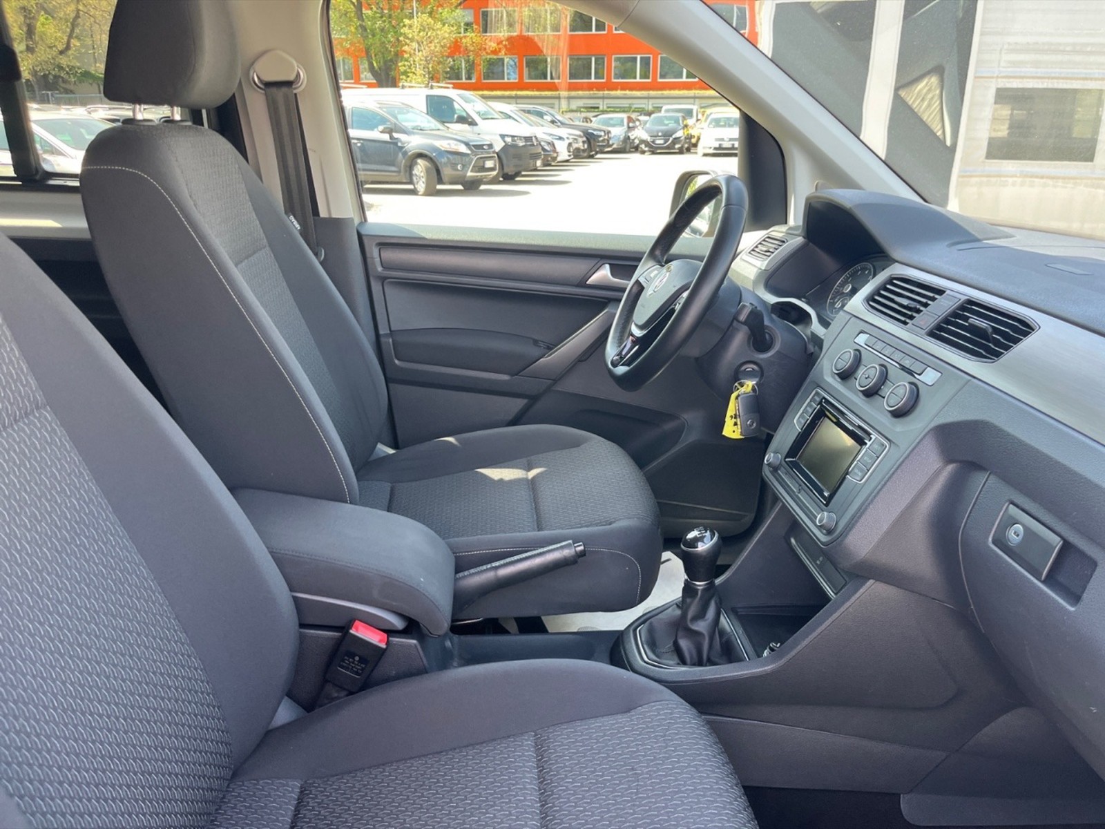 Volkswagen Caddy 1.0 tsi 102cv plus e6 - 9