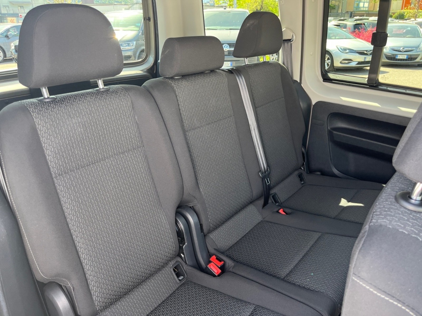 Volkswagen Caddy 1.0 tsi 102cv plus e6 - 10