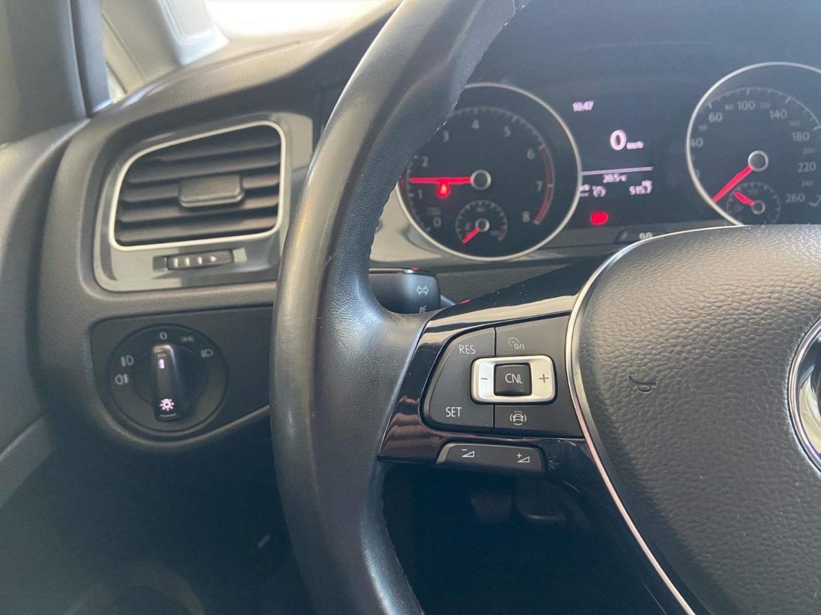 Volkswagen Golf 5p 1.0 tsi trendline tech&sound pack 115cv - 15