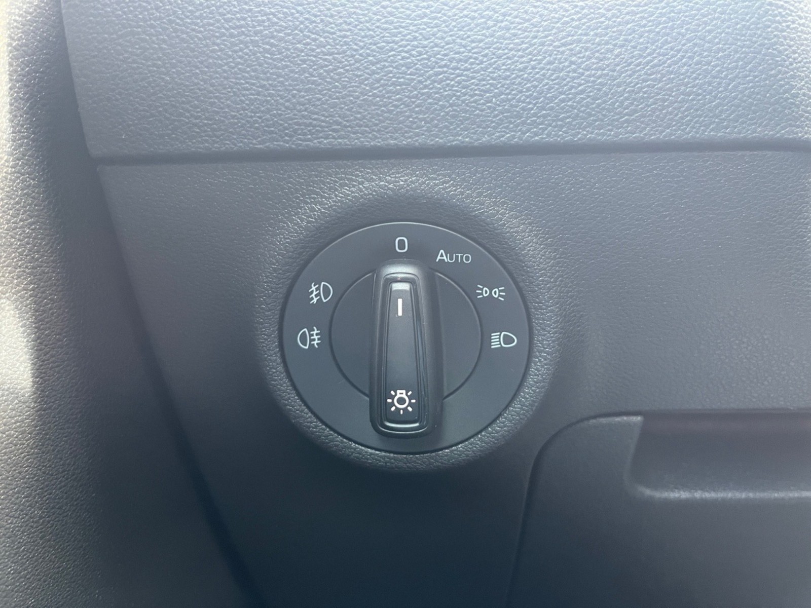 Skoda Karoq 2.0 tdi evo executive 4x4 150cv dsg - 23