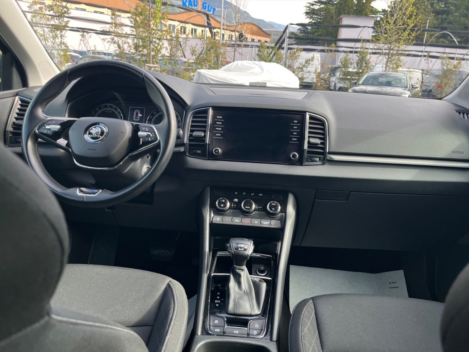Skoda Karoq 2.0 tdi evo executive 4x4 150cv dsg - 6