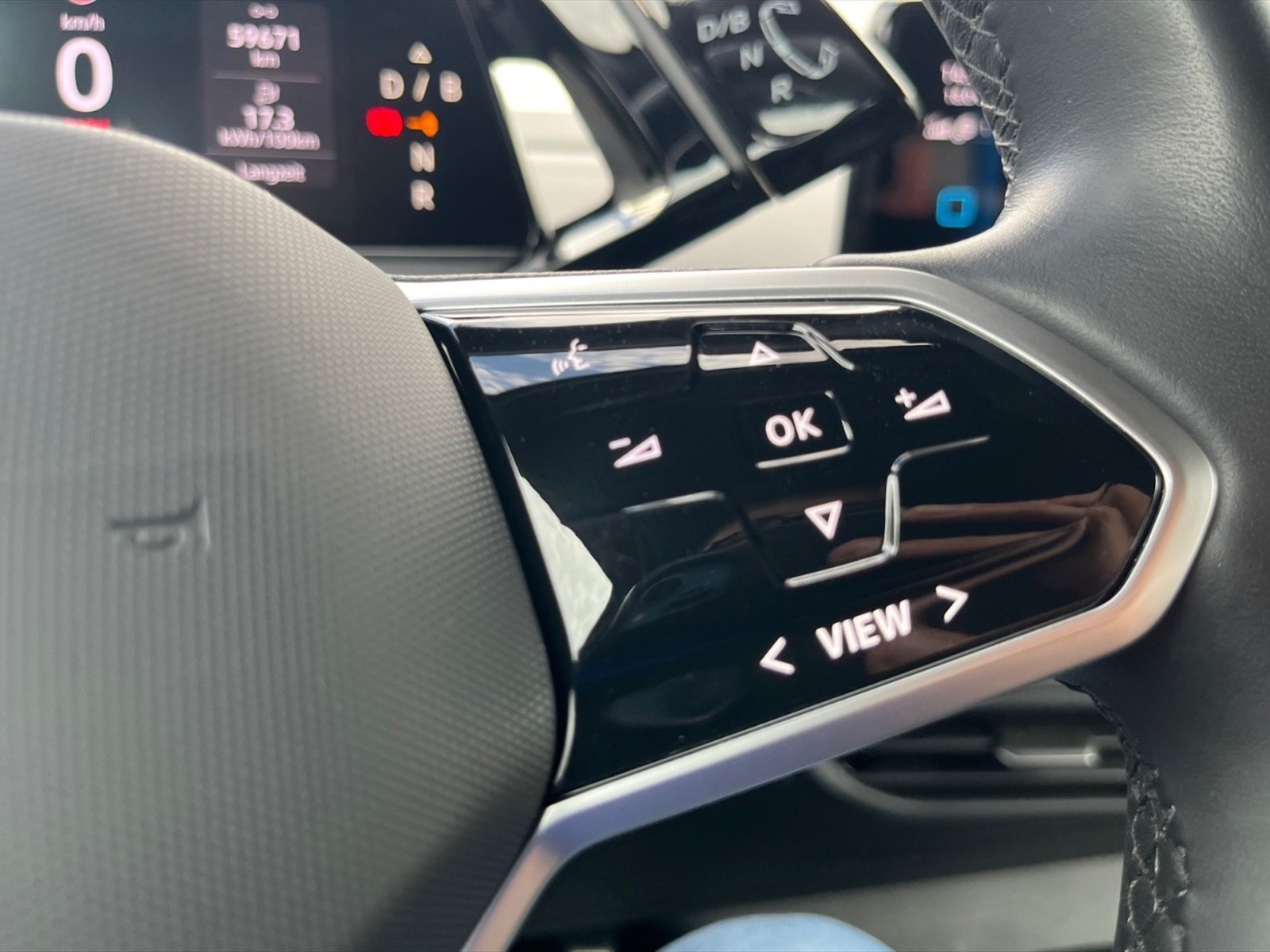 Volkswagen ID.4 77 kwh pro performance 204cv - 14