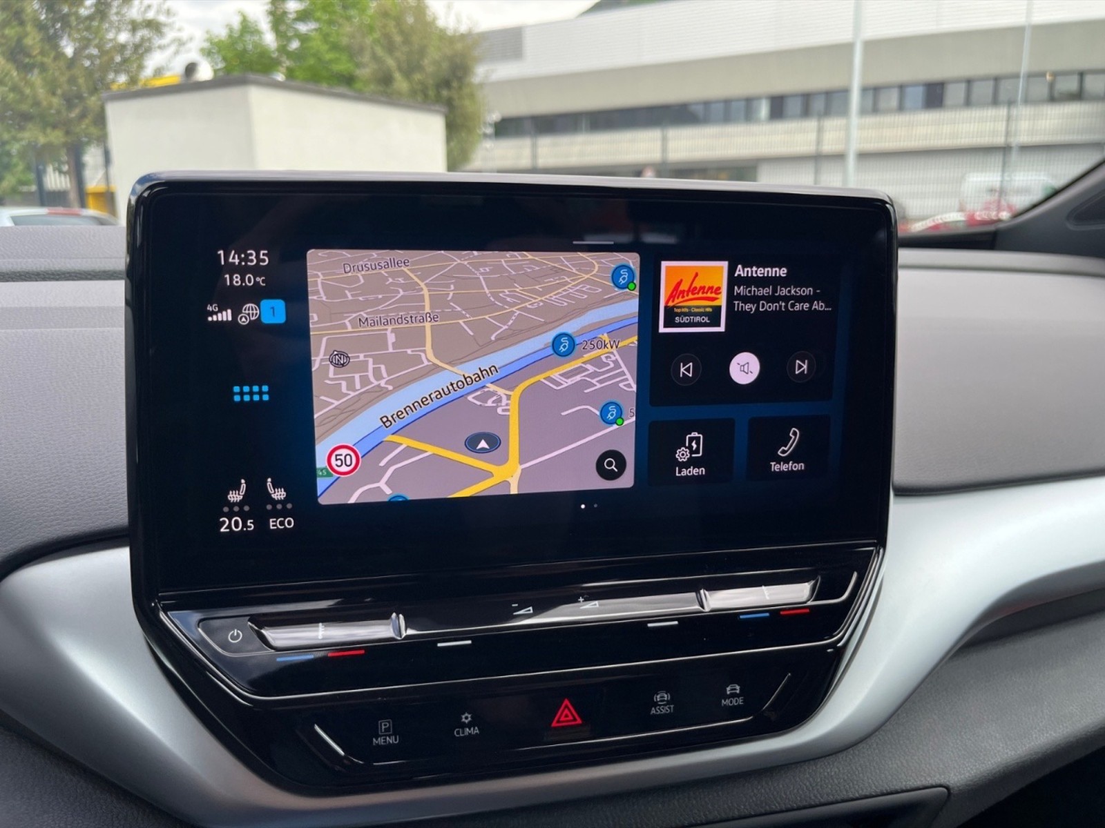 Volkswagen ID.4 77 kwh pro performance 204cv - 18
