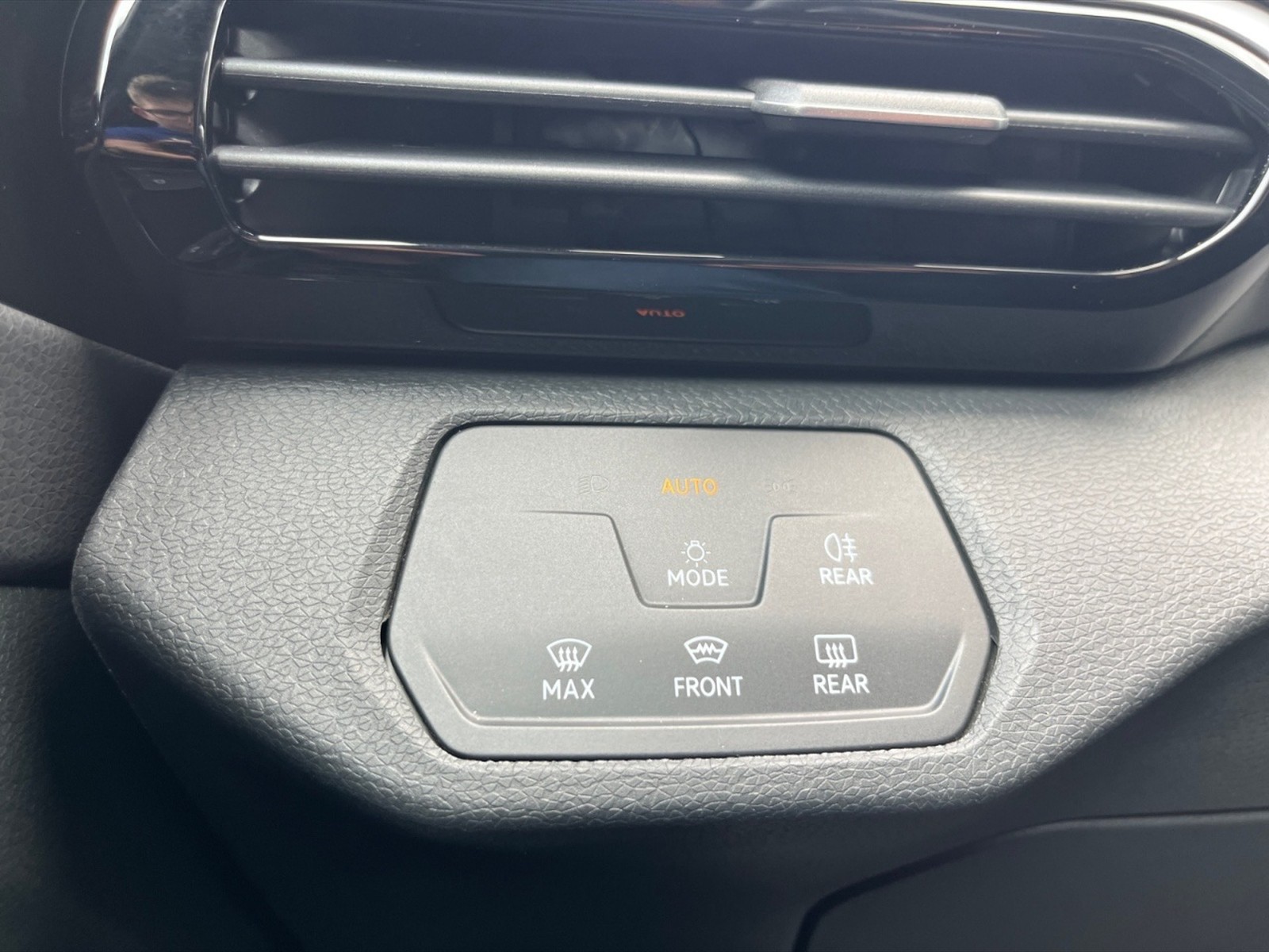 Volkswagen ID.4 77 kwh pro performance 204cv - 23