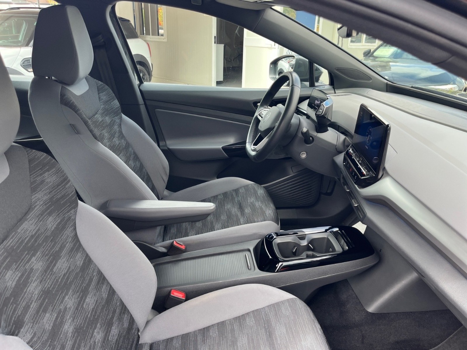 Volkswagen ID.4 77 kwh pro performance 204cv - 9