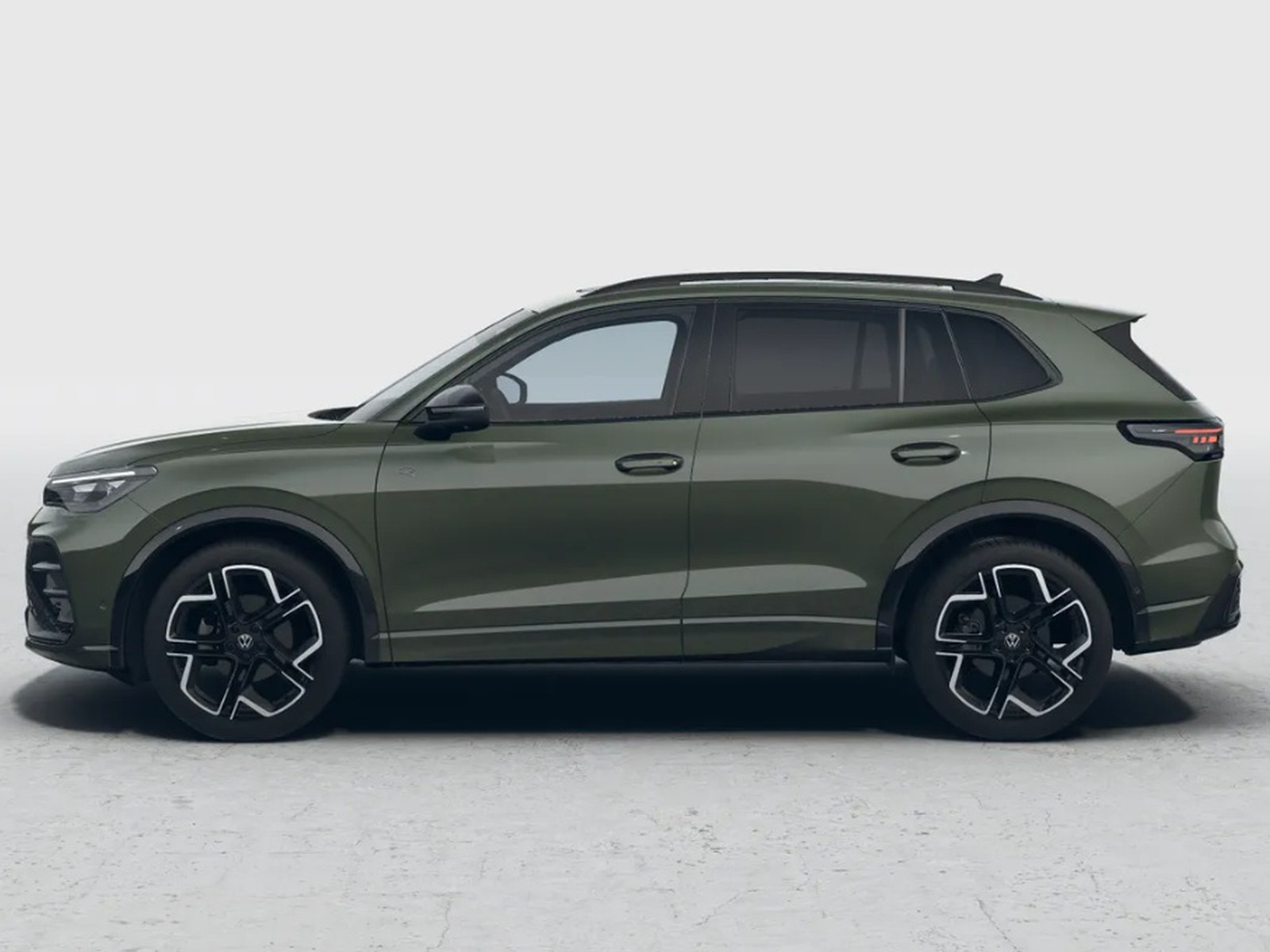 Volkswagen Tiguan 1.5 etsi r-line plus 150cv dsg - 3