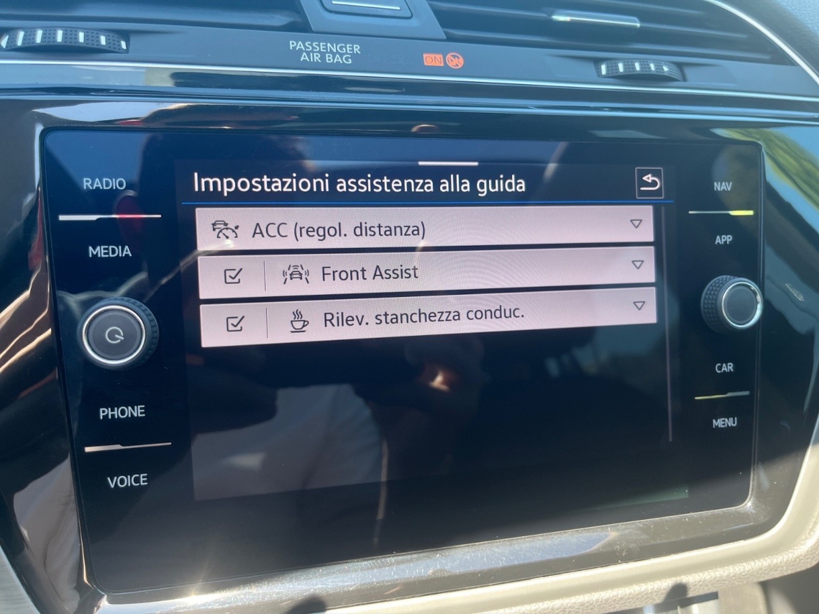 Volkswagen Touran 2.0 tdi business dsg - 19