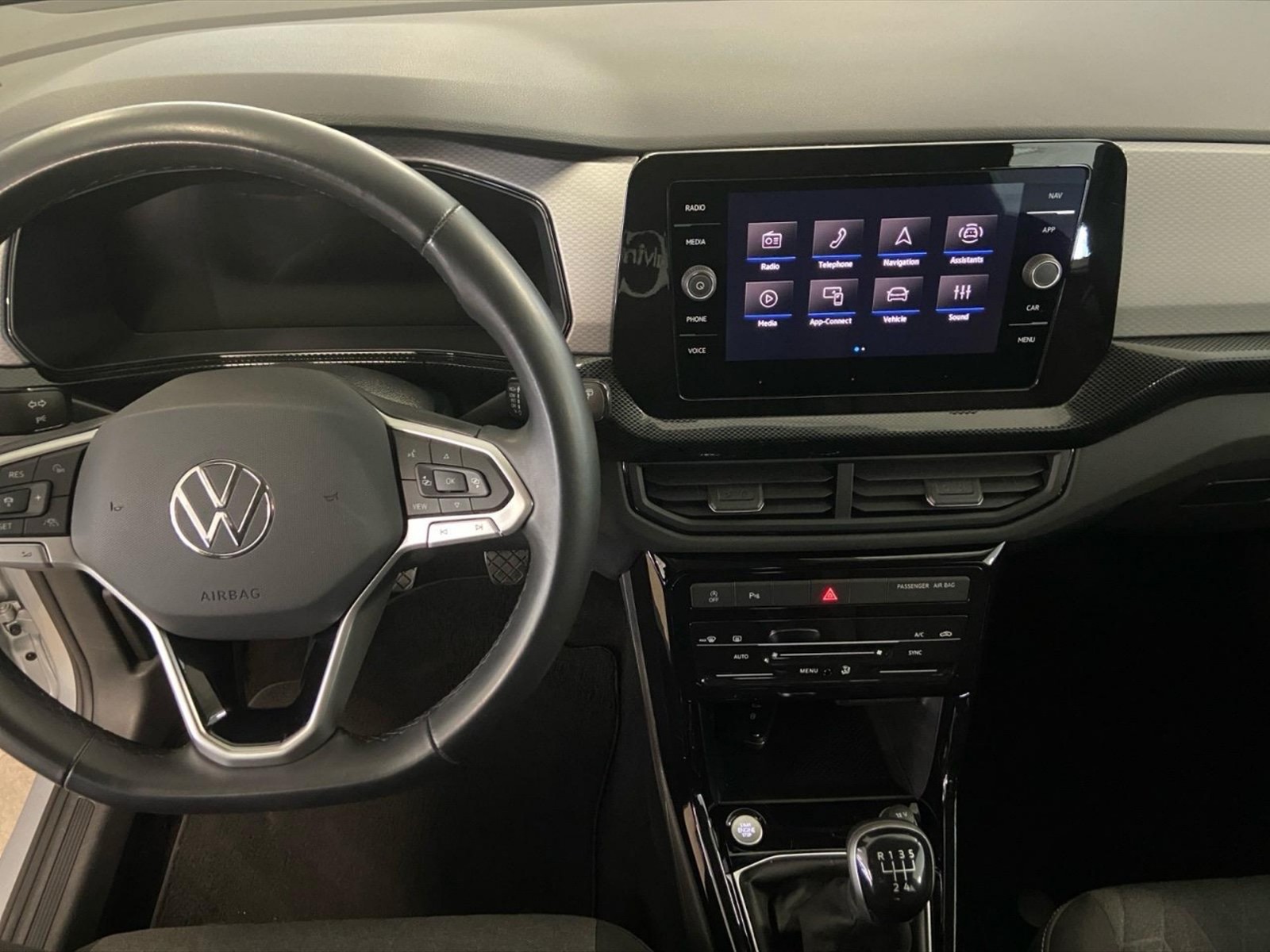 Volkswagen T-Cross 1.0 tsi life 95cv - 19