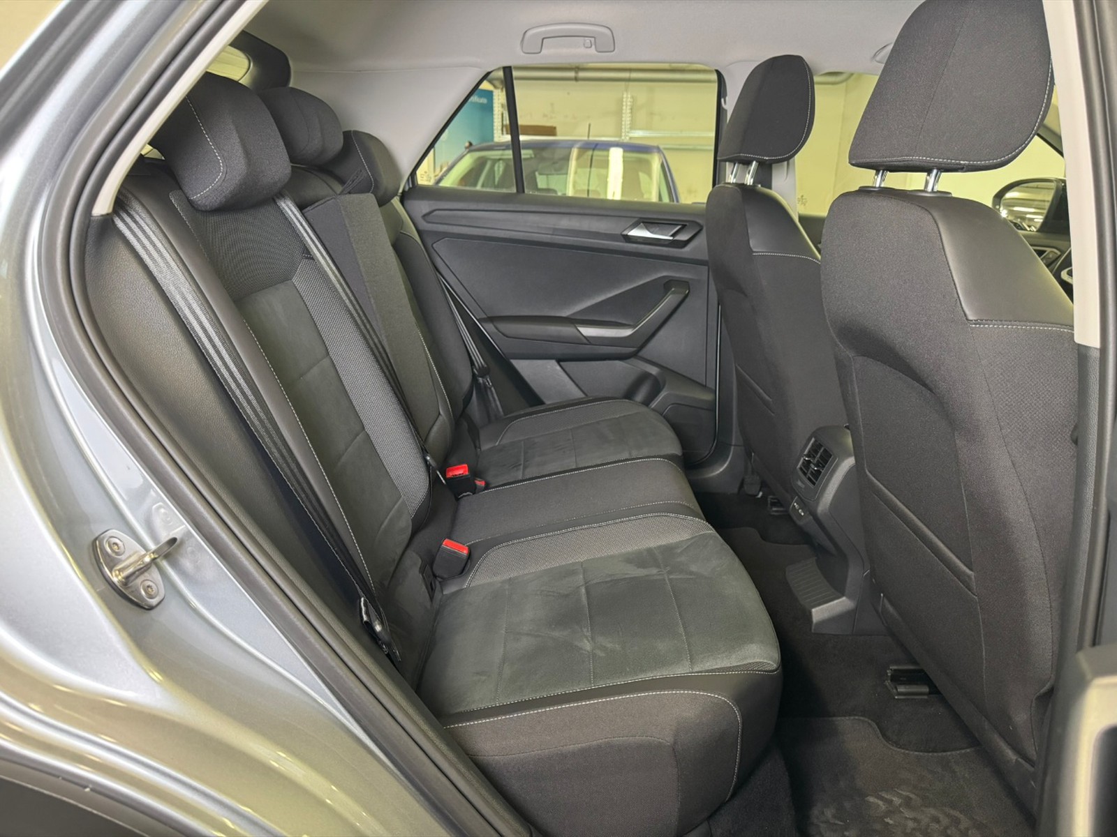 Volkswagen T-Roc 1.0 tsi style 115cv - 10