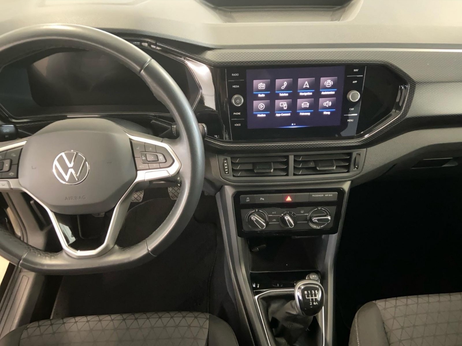 Volkswagen T-Cross 1.0 tsi style 95cv - 19