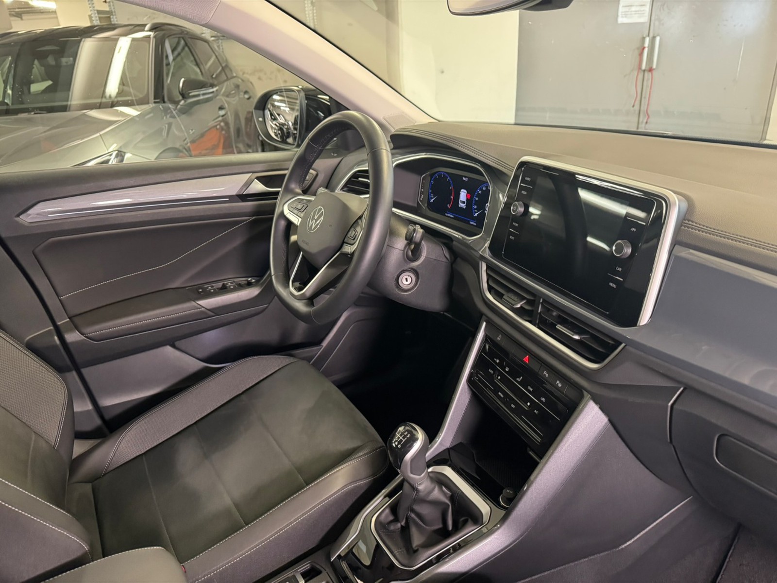 Volkswagen T-Roc 1.0 tsi style 115cv - 7