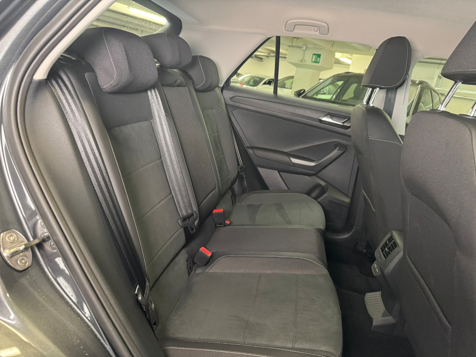 Volkswagen T-Roc 1.0 tsi style 115cv - 10