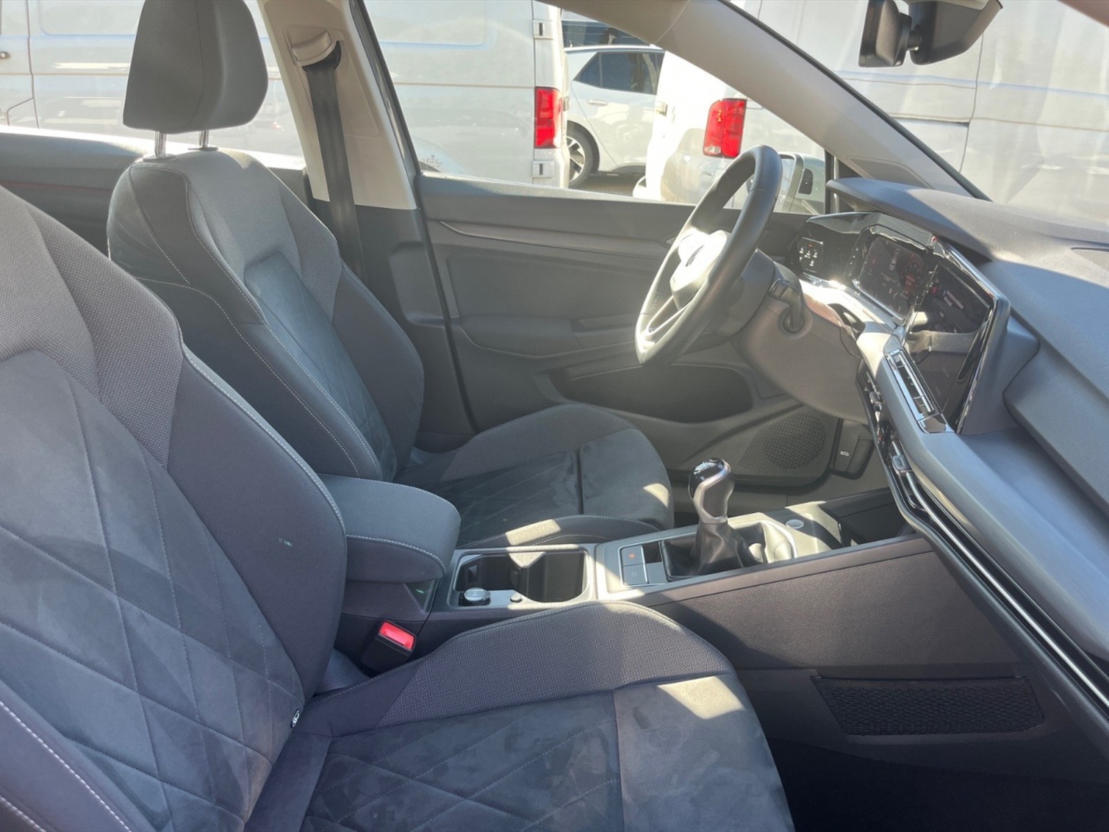 Volkswagen Golf 1.5 tsi evo style 130cv - 9