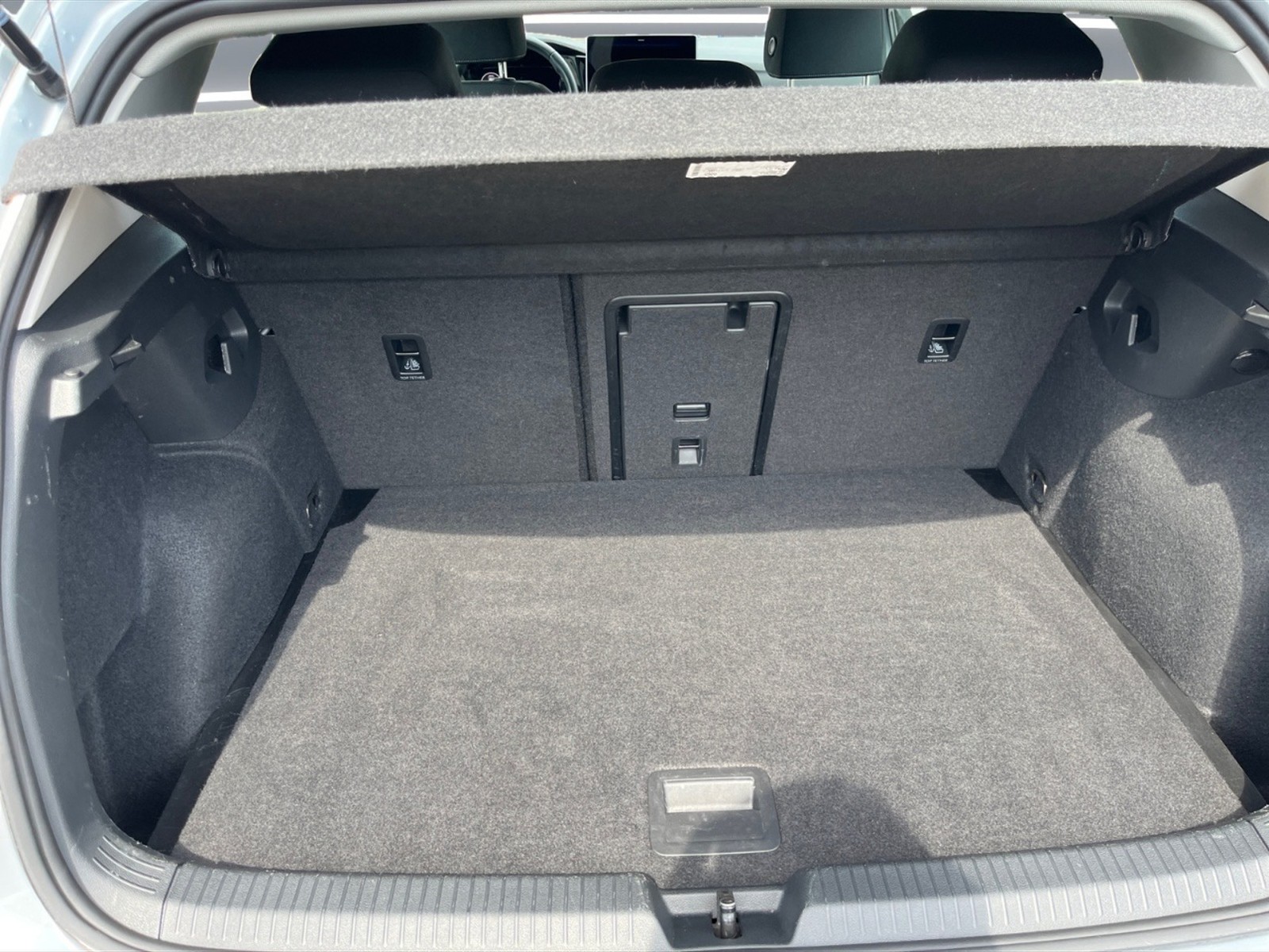 Volkswagen Golf 2.0 tdi life 115cv - 11