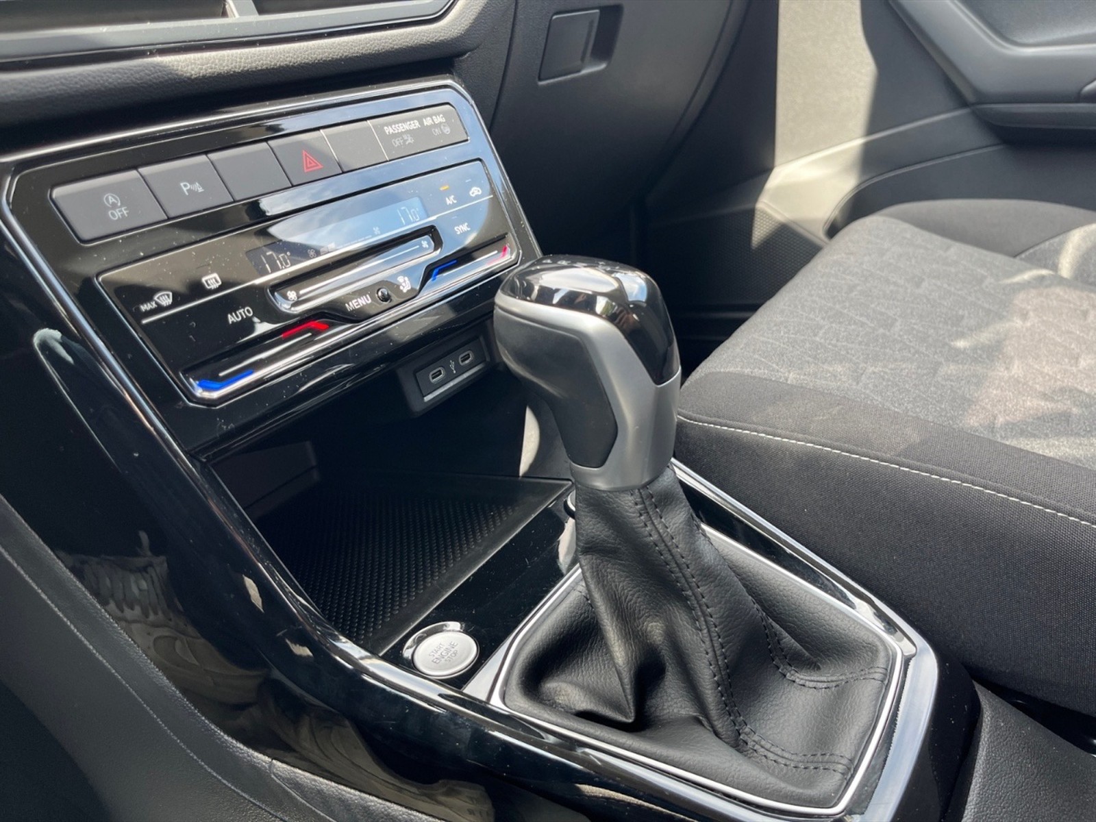 Volkswagen T-Cross 1.0 tsi life 115cv dsg - 21
