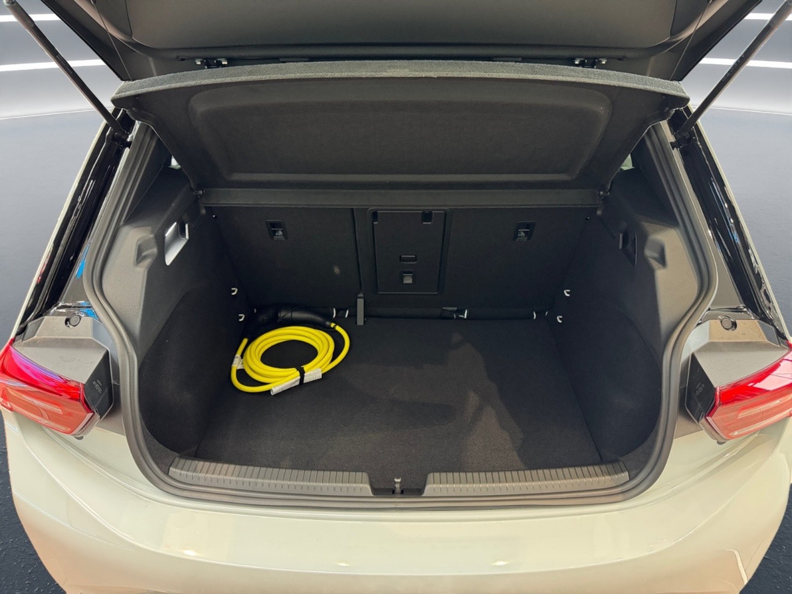 Volkswagen ID.3 59 kwh pro edition plus 204cv - 11