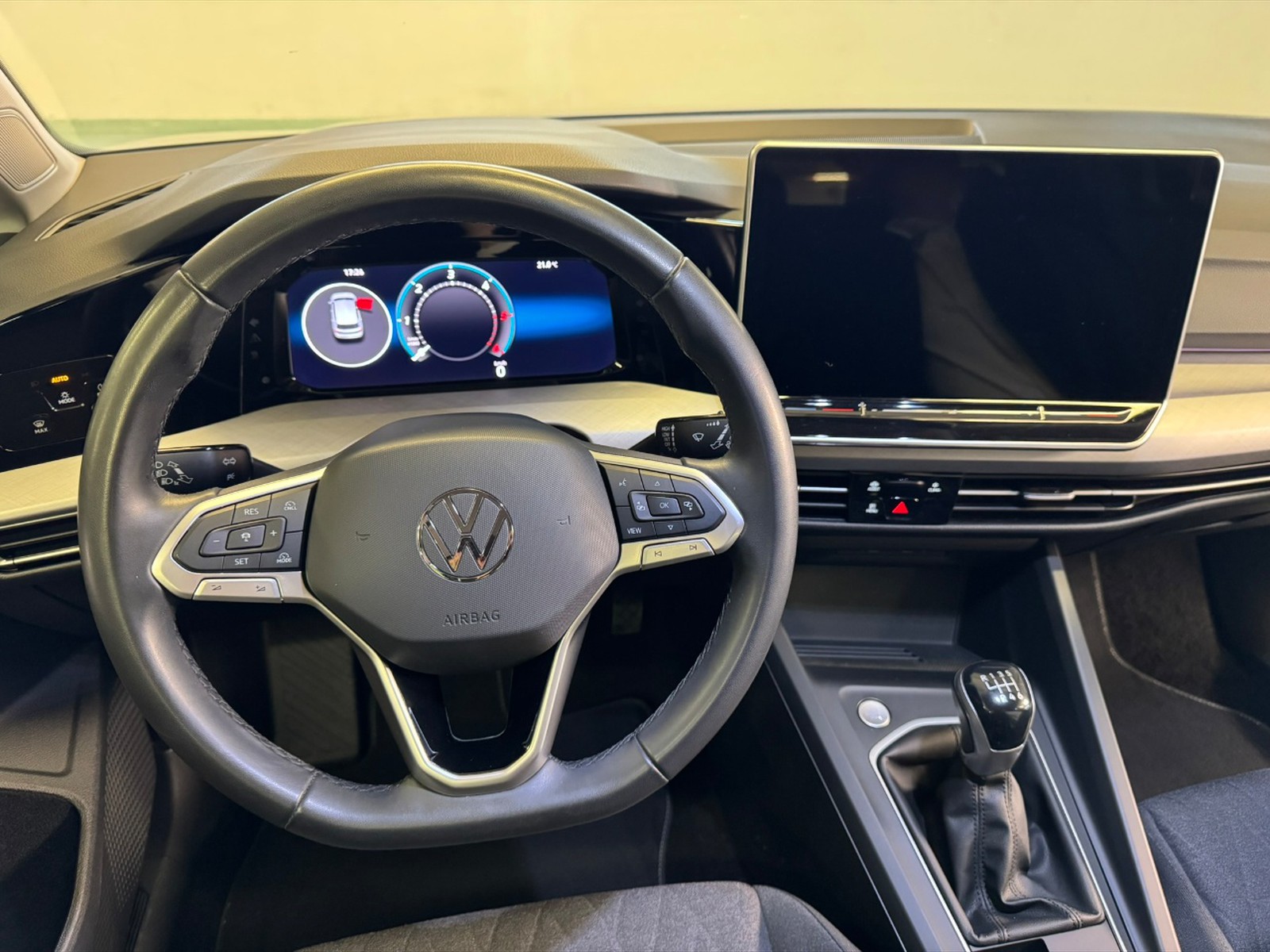 Volkswagen Golf 2.0 tdi life 115cv - 8