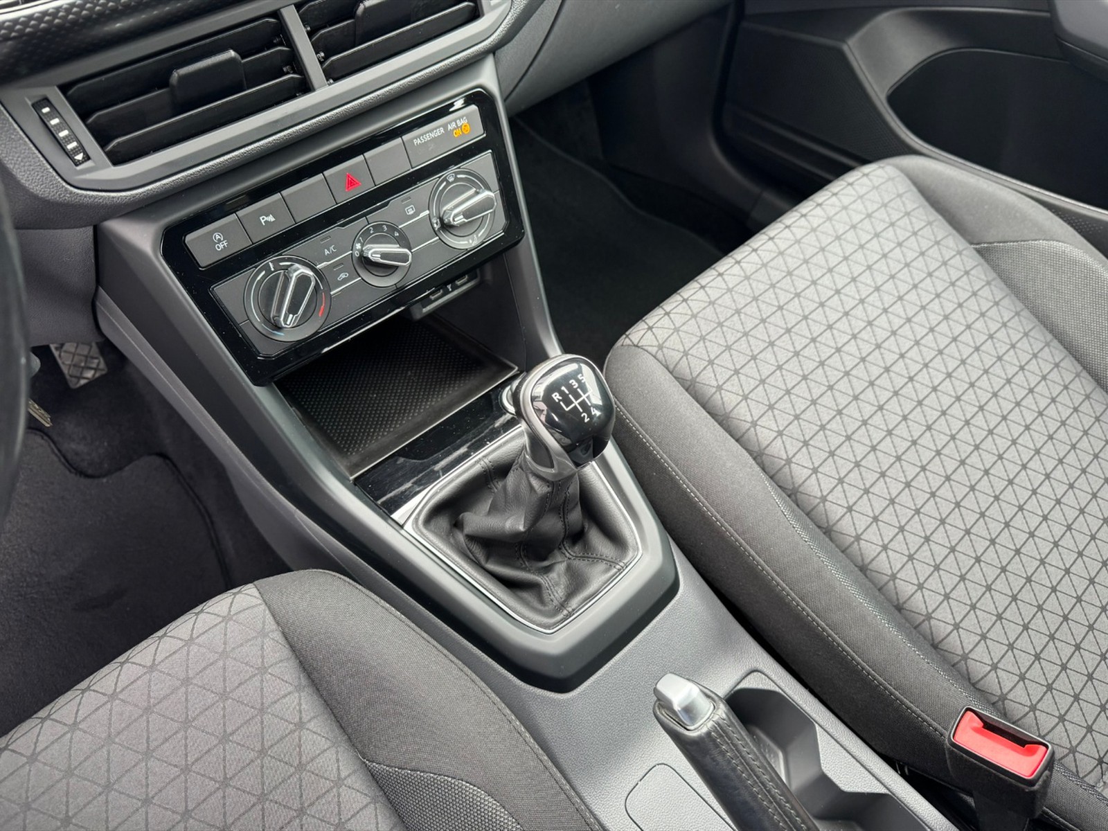 Volkswagen T-Cross 1.0 tsi style 95cv - 19