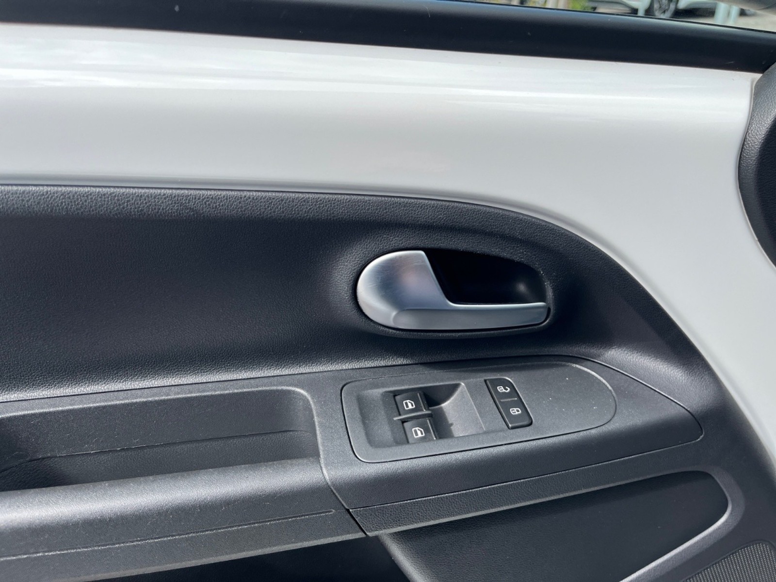 Volkswagen up! 5p 1.0 evo move 65cv - 18