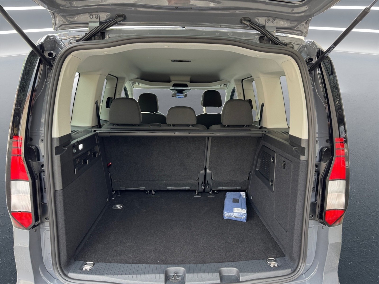 Volkswagen Caddy 1.5 phev 150cv start dsg - 11