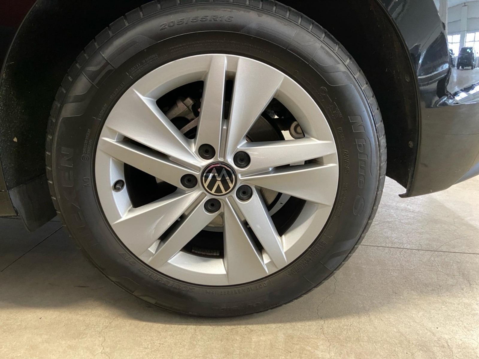 Volkswagen Golf 2.0 tdi life 115cv - 29