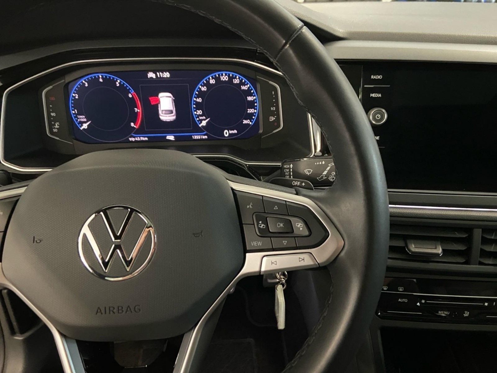 Volkswagen Taigo 1.0 tsi r-line 115cv dsg - 17