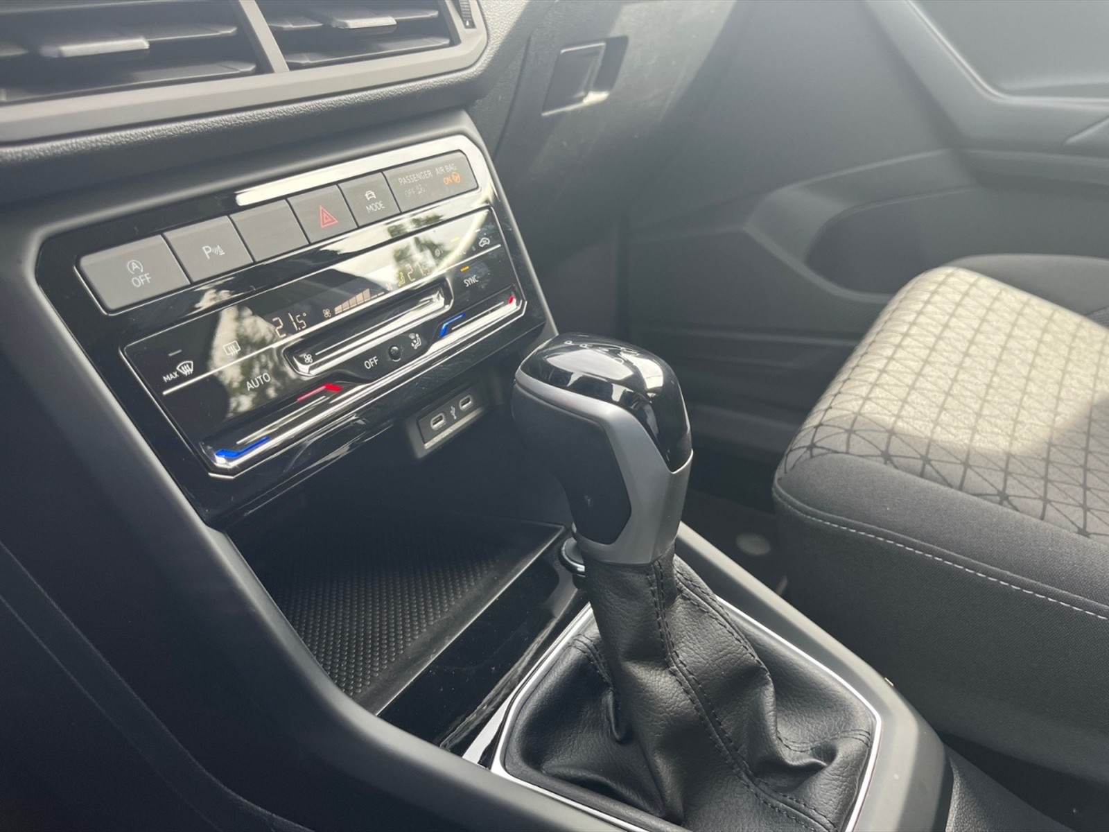 Volkswagen T-Cross 1.0 tsi sport 110cv dsg - 21