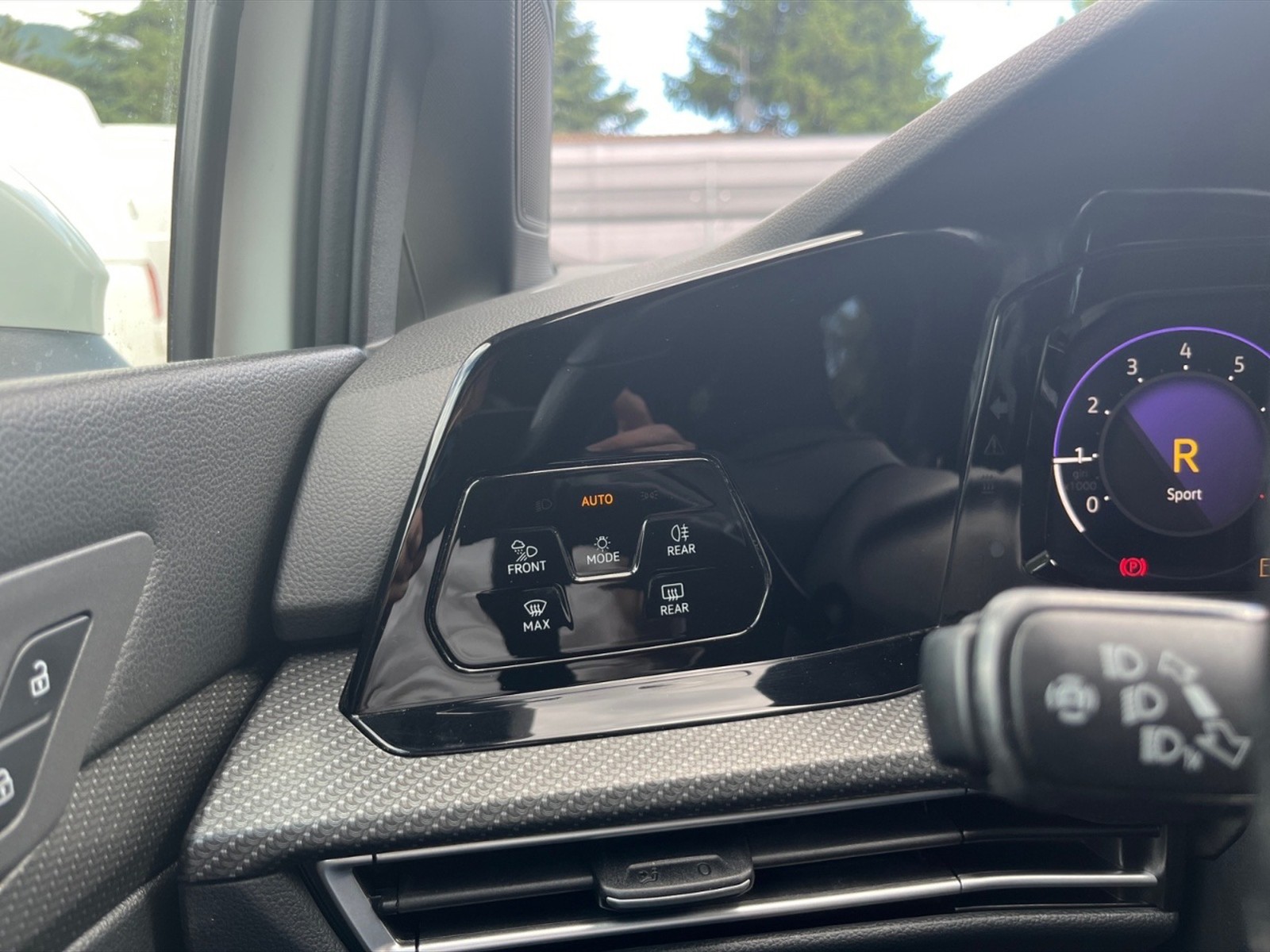 Volkswagen Golf 1.5 etsi evo r-line 150cv dsg - 22