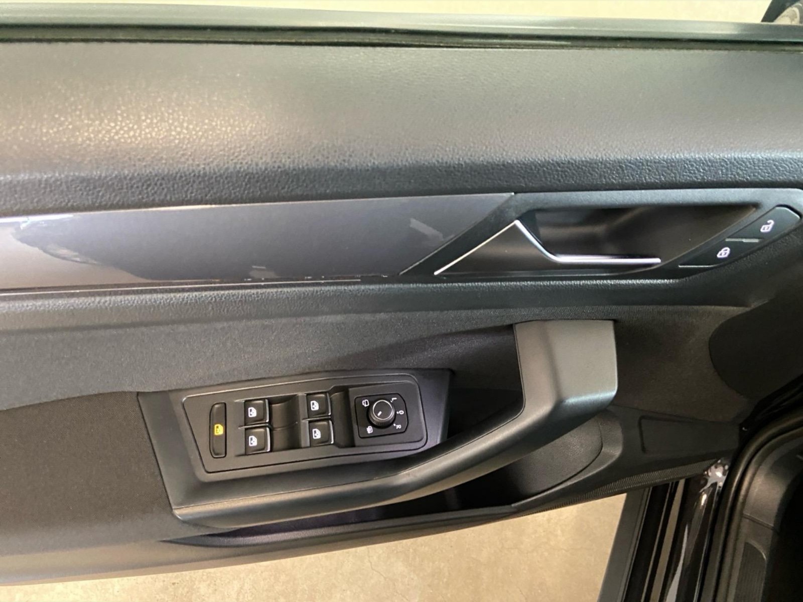 Volkswagen T-Roc 2.0 tdi advanced 4motion dsg - 13