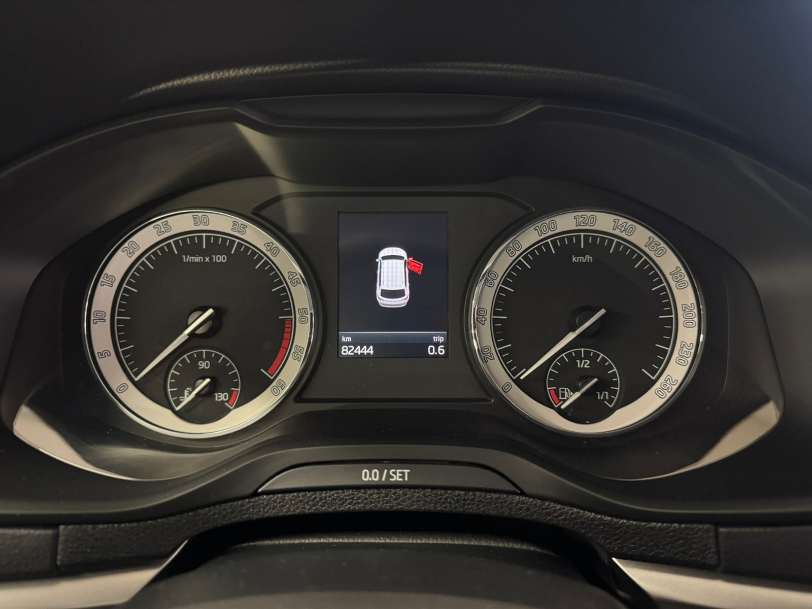 Skoda Karoq 2.0 tdi evo ambition 4x4 150cv dsg - 12