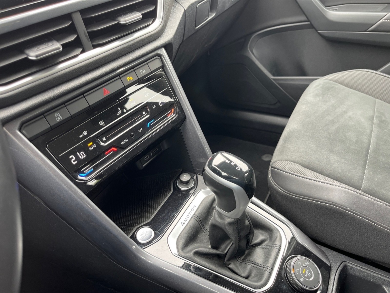 Volkswagen T-Roc 2.0 tdi style 4motion 150cv dsg - 22
