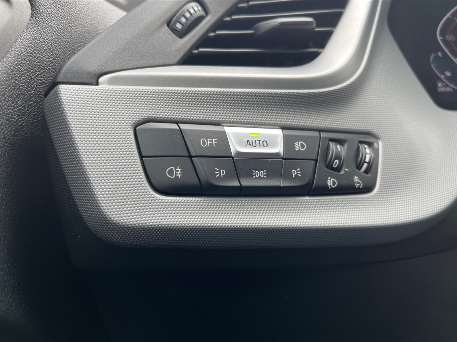BMW Serie 1 116d advantage - 21