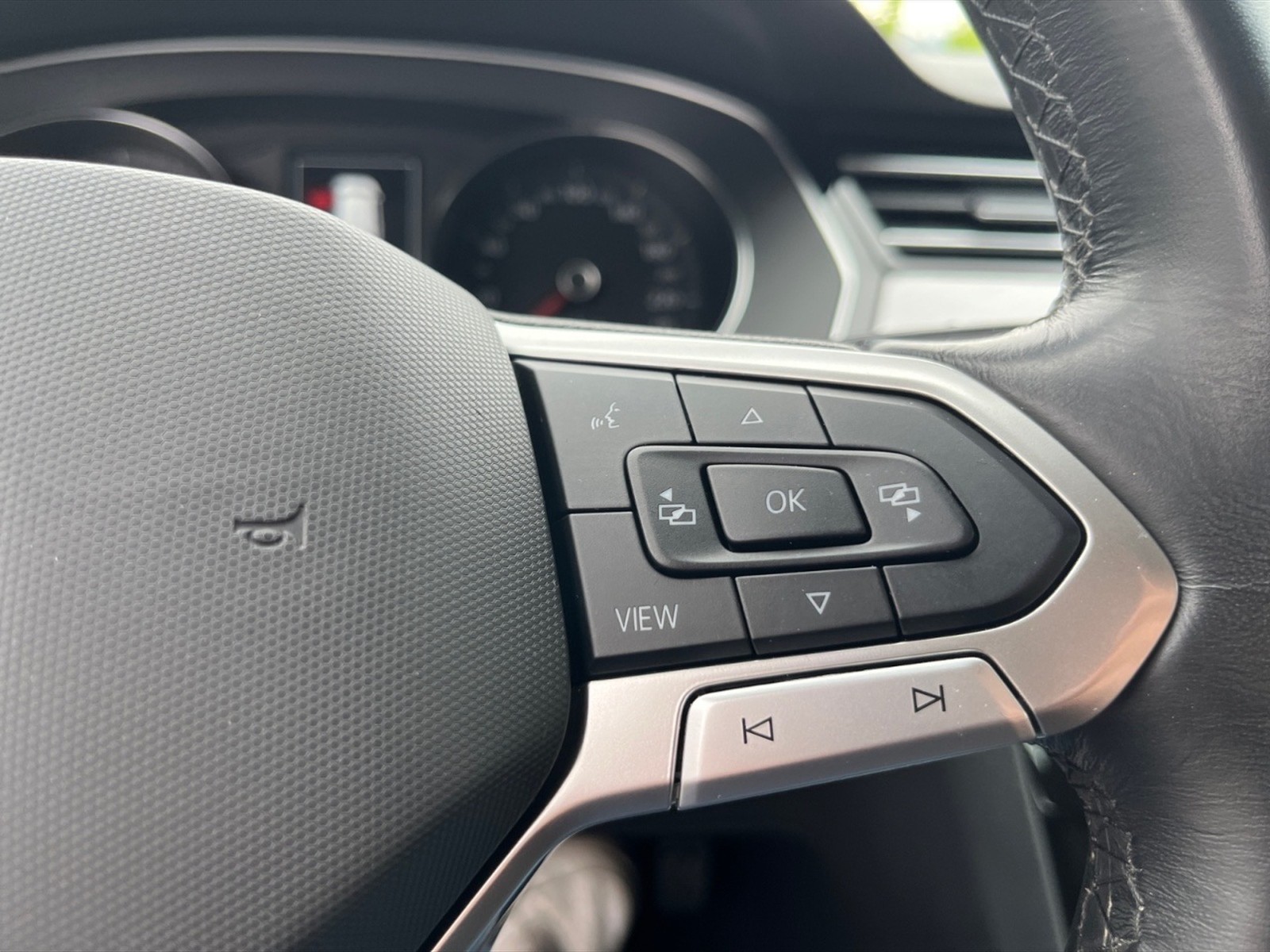 Volkswagen Passat variant 2.0 tdi business 150cv dsg - 15
