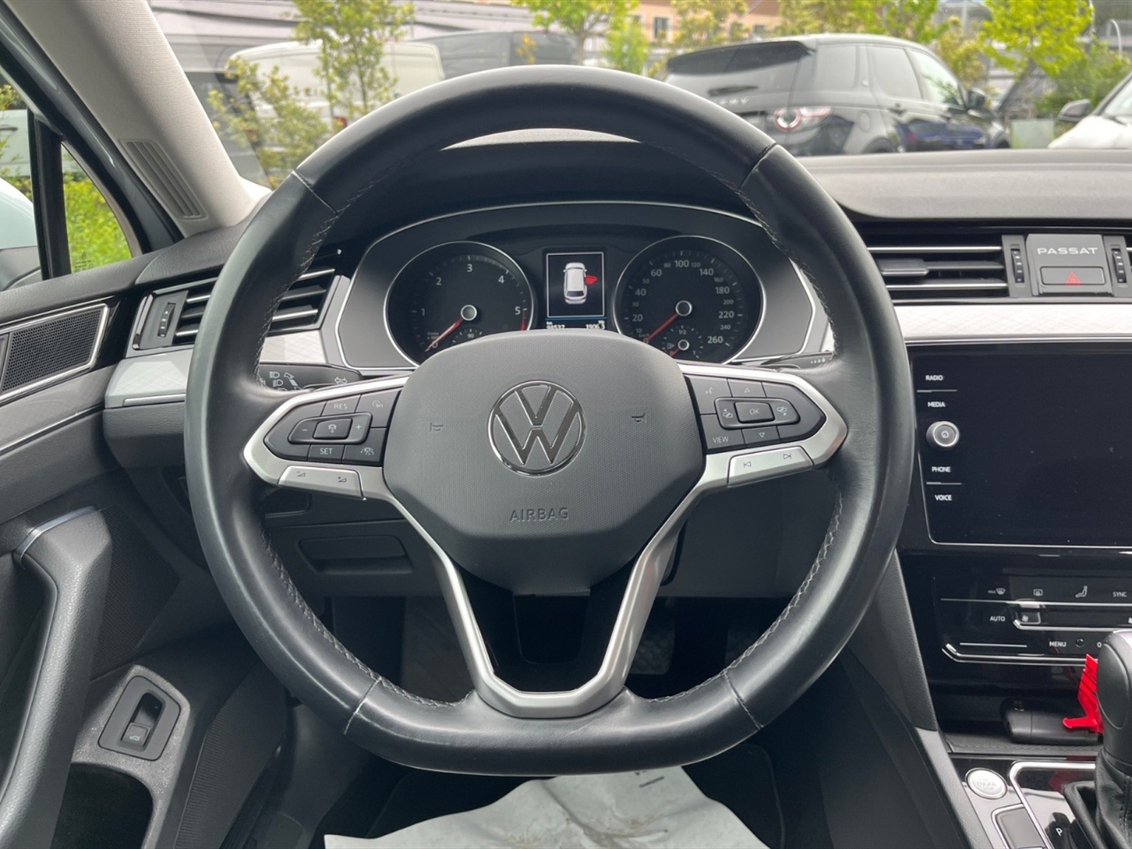 Volkswagen Passat variant 2.0 tdi business 150cv dsg - 8